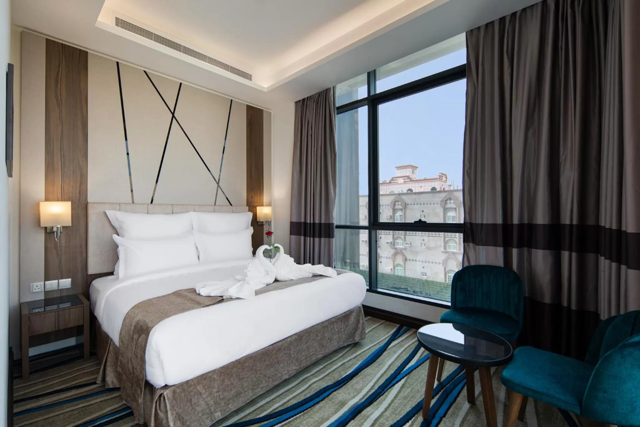 Bedroom, Bed in Gladiolus Hotel