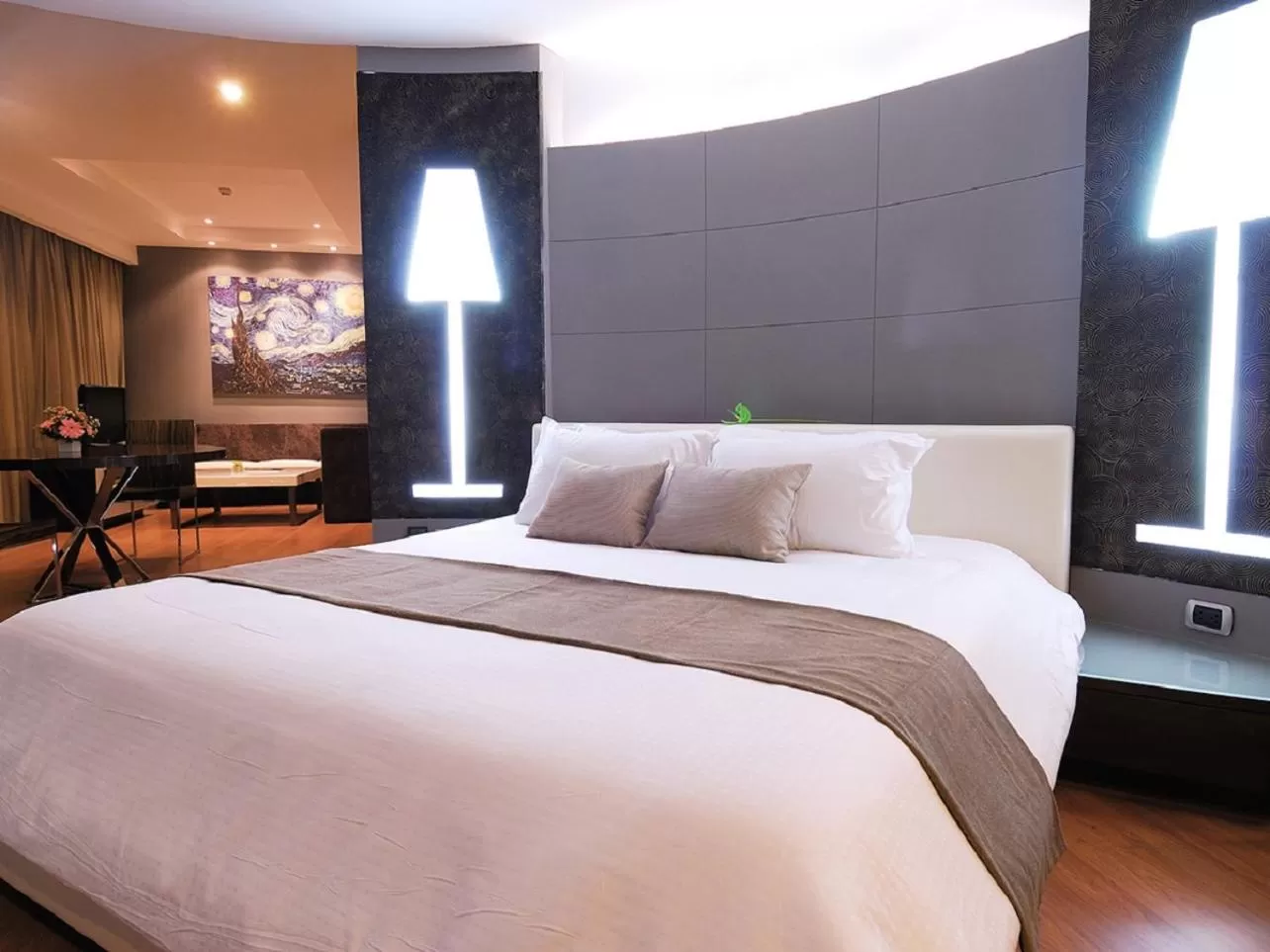 Bedroom, Bed in The Zign Hotel