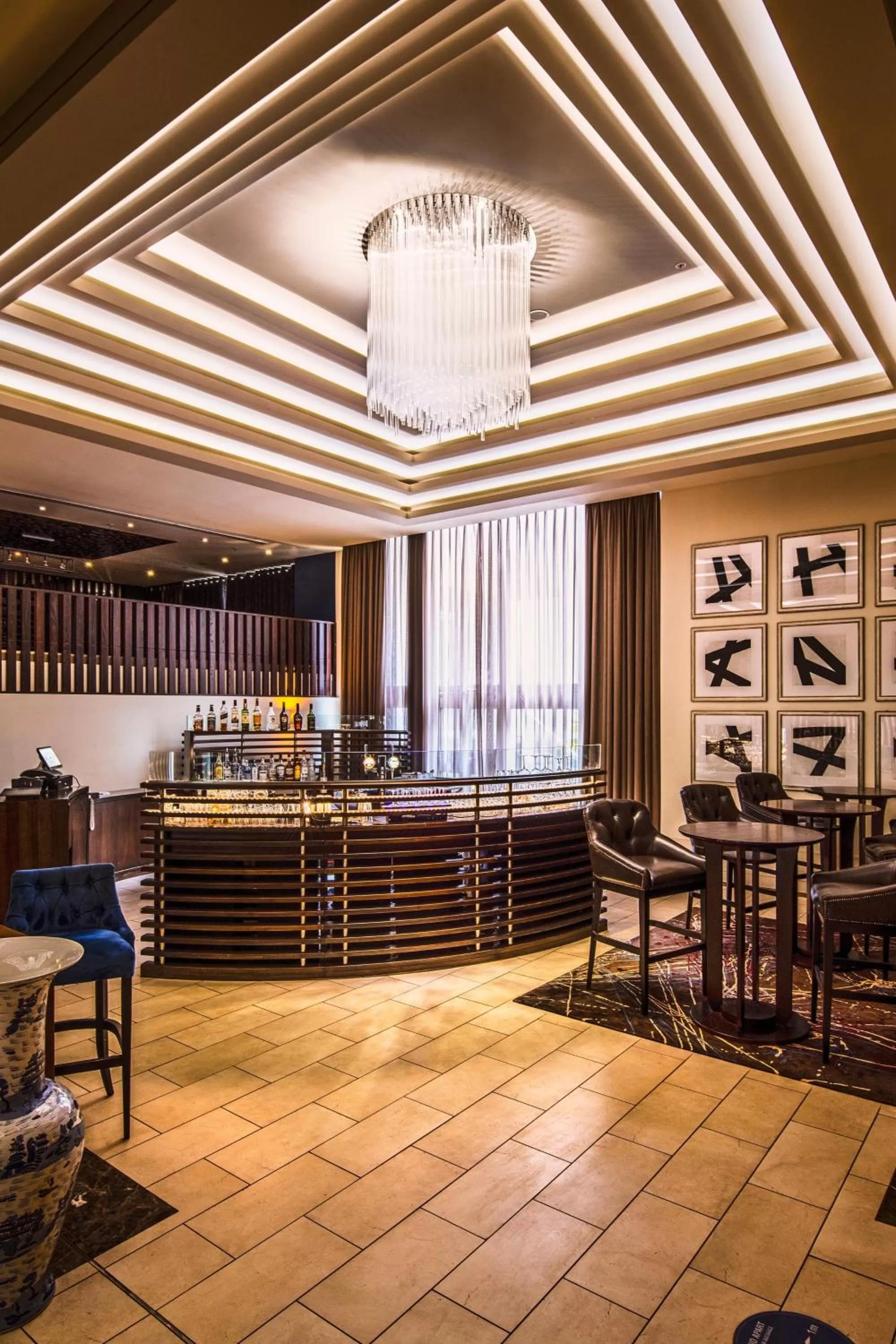 Lobby or reception in Sheraton Heathrow Hotel