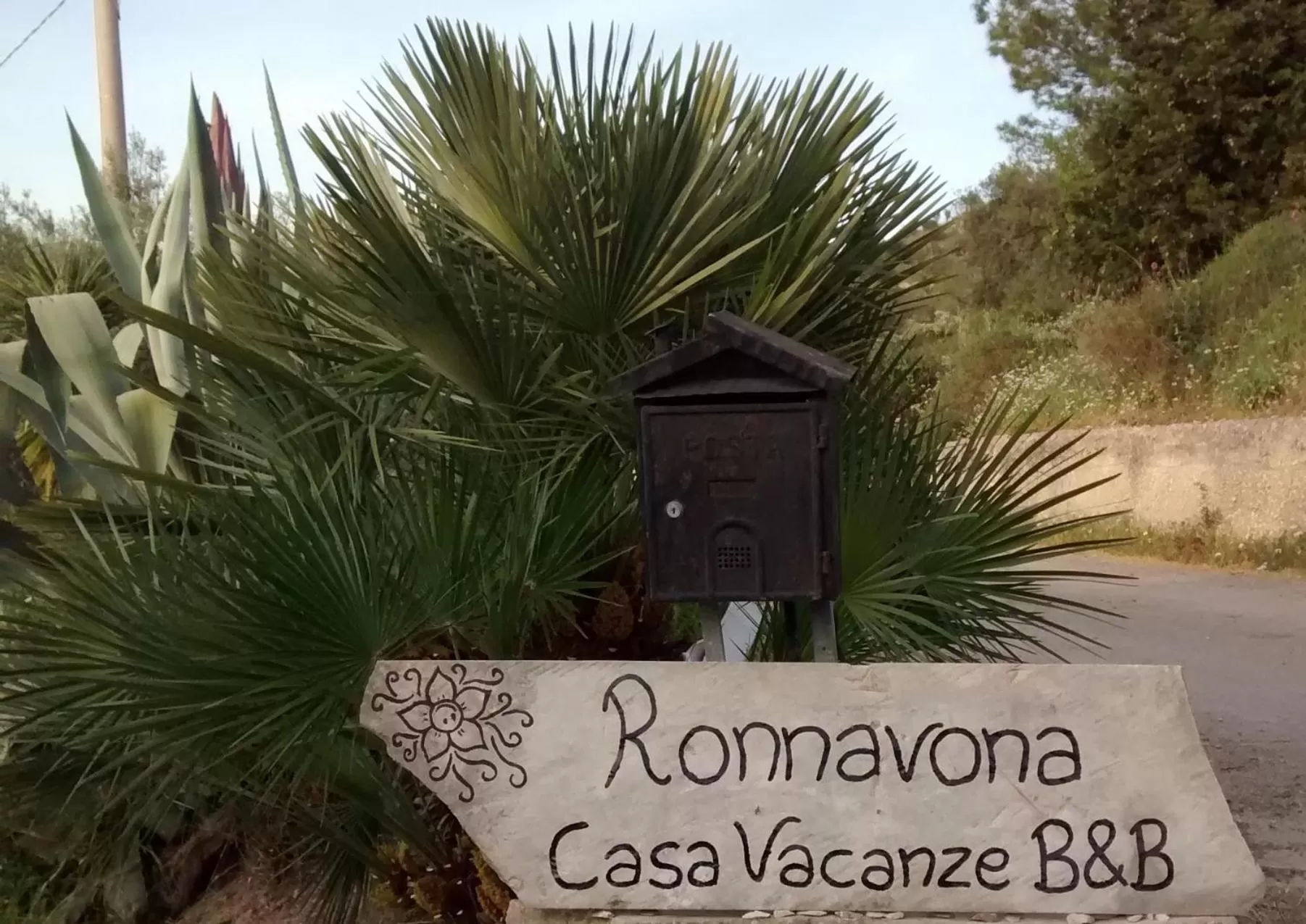 Property logo or sign in Ronnavona Casa Vacanze B&B