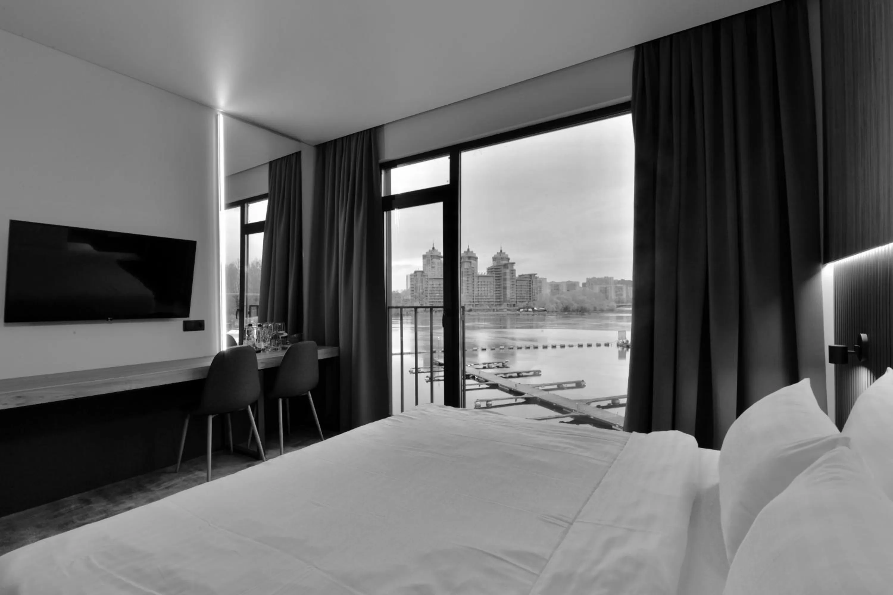 TV/Entertainment Center in Hotel Fregat