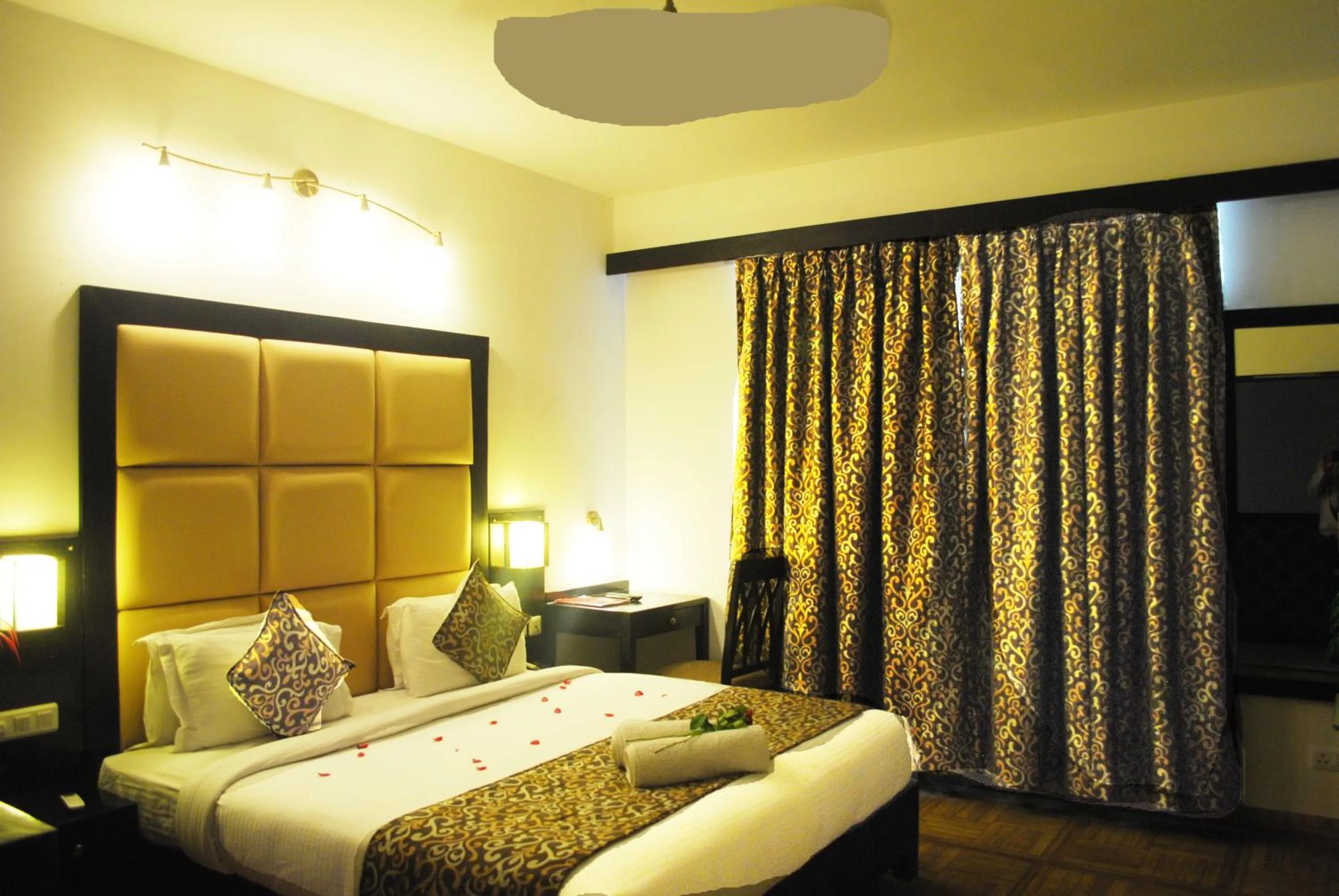 Photo of the whole room in The Park Classic