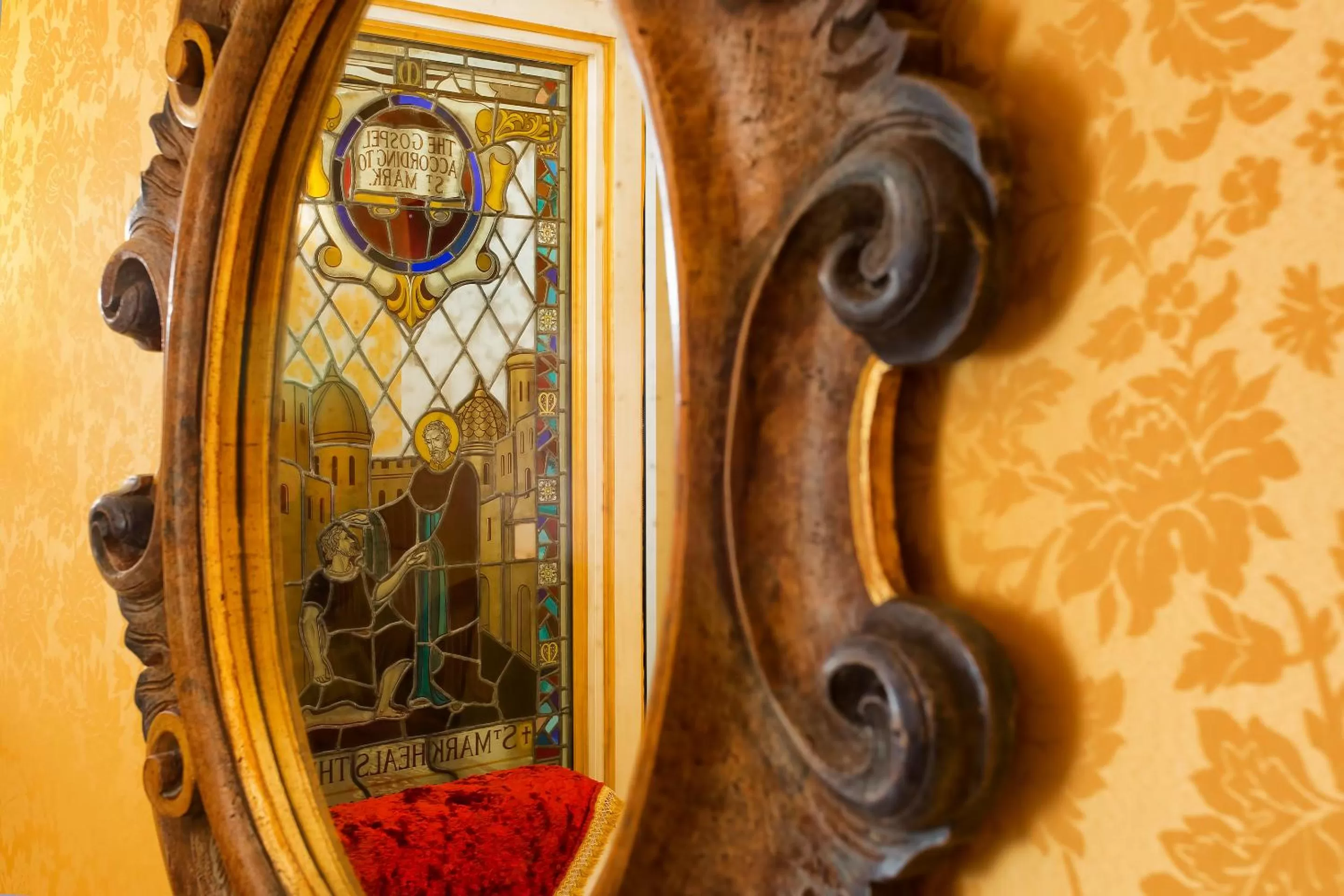 Decorative detail in Scalon del Doge