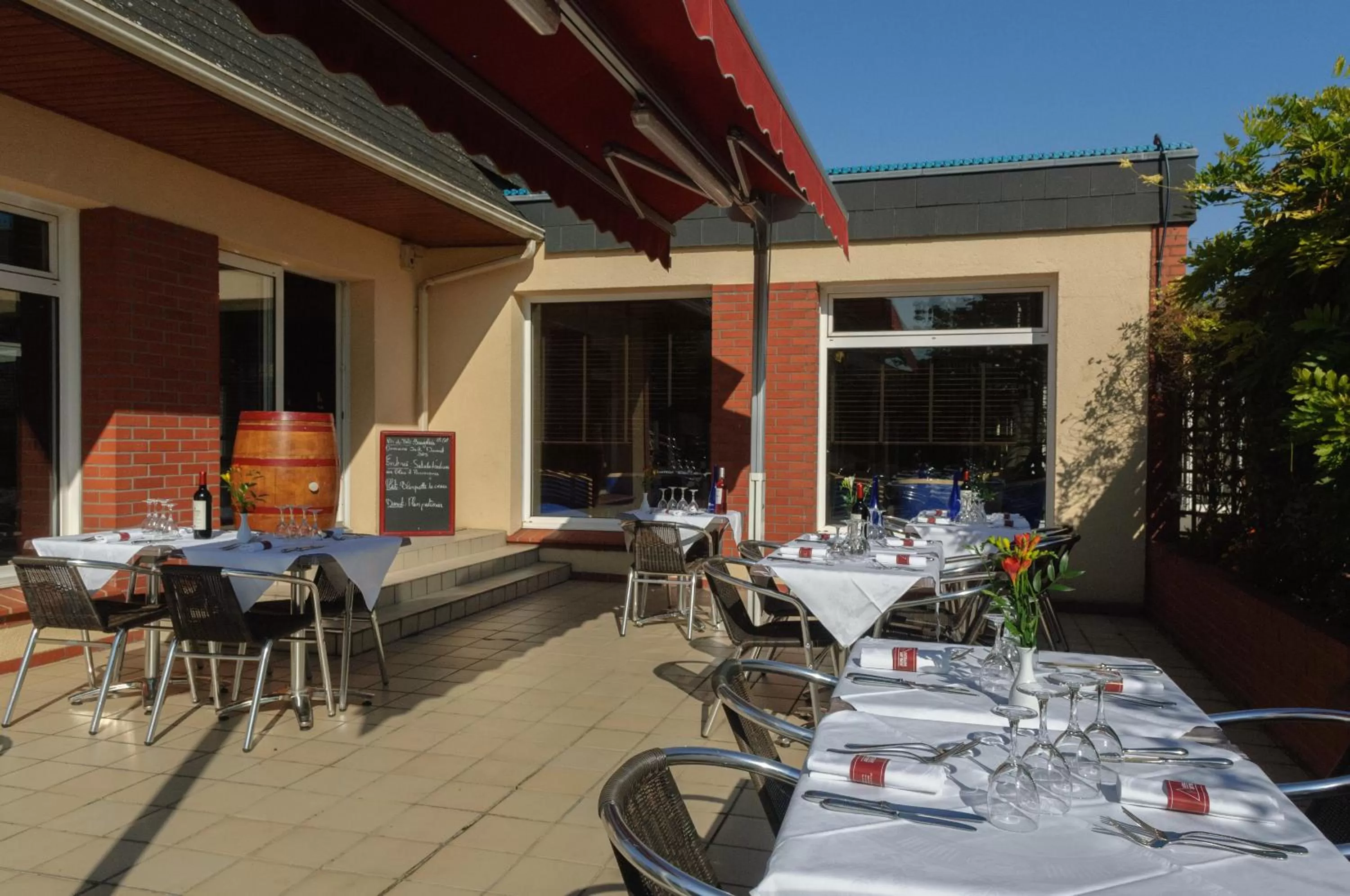 Restaurant/places to eat in Hostellerie Saint Vincent Beauvais Aeroport