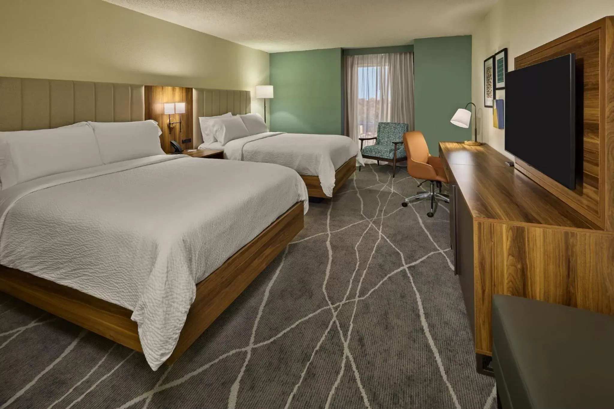 Standard Room with Two Queen Beds in Holiday Inn Express & Suites Charleston DWTN -Westedge by IHG Standard Room with Two Queen Beds in Holiday Inn Express & Suites Charleston DWTN -Westedge by IHG