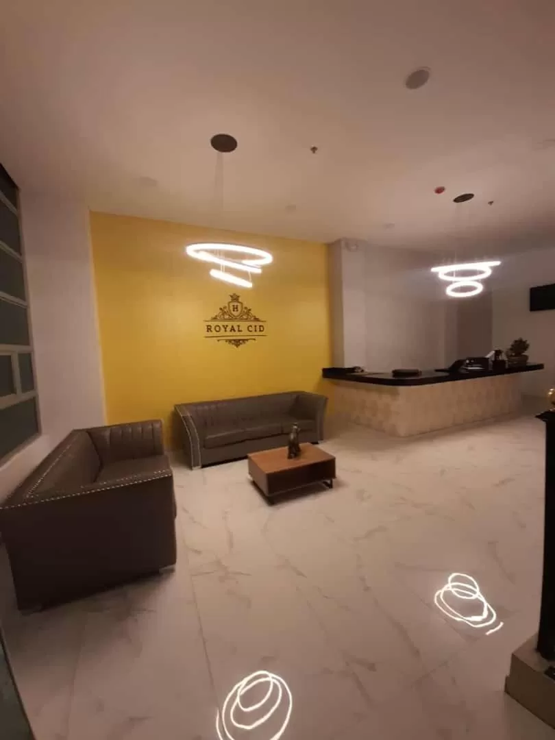 Living room in Hotel Royal Cid Bogota