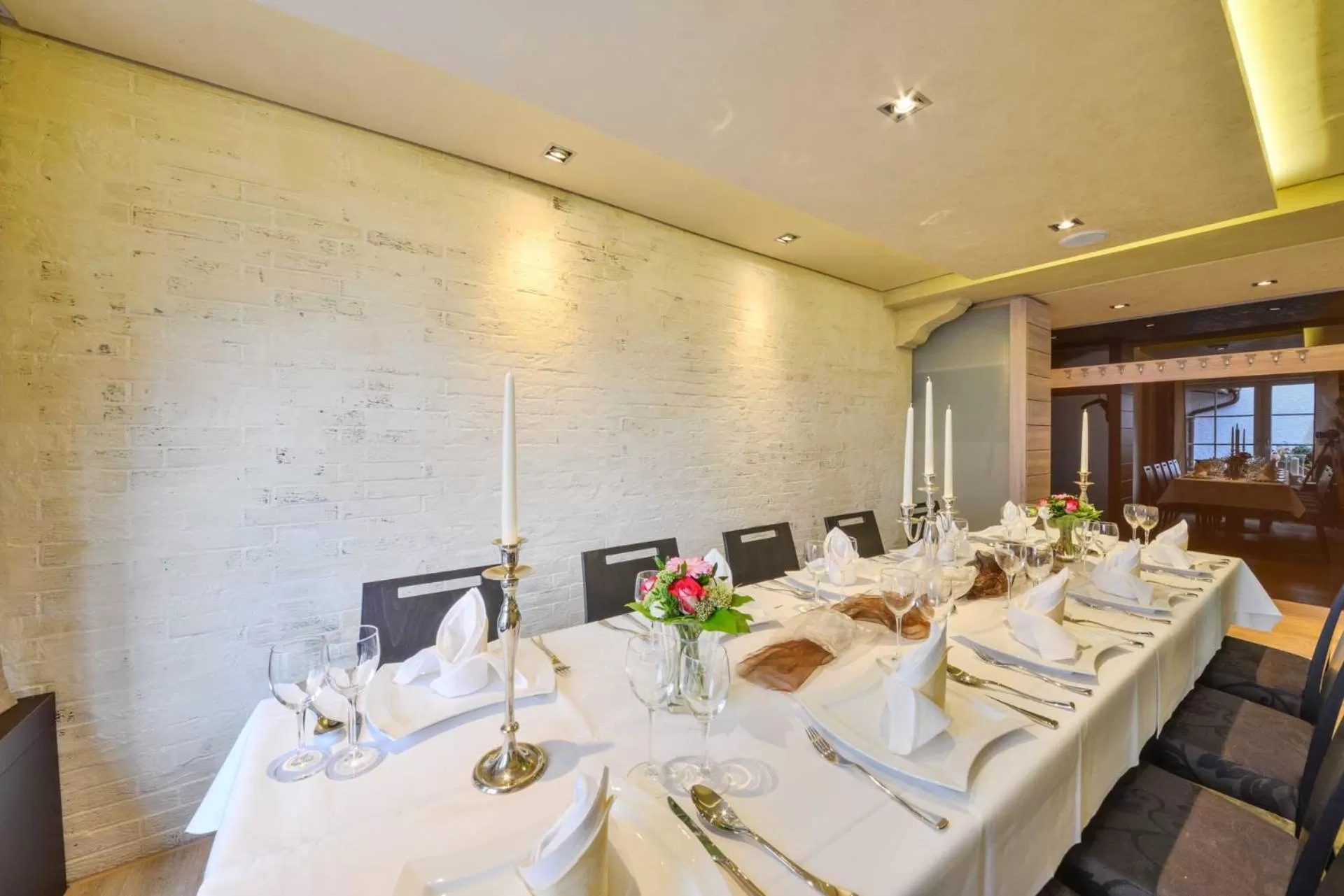 Restaurant/Places to Eat in Landhotel Steiner