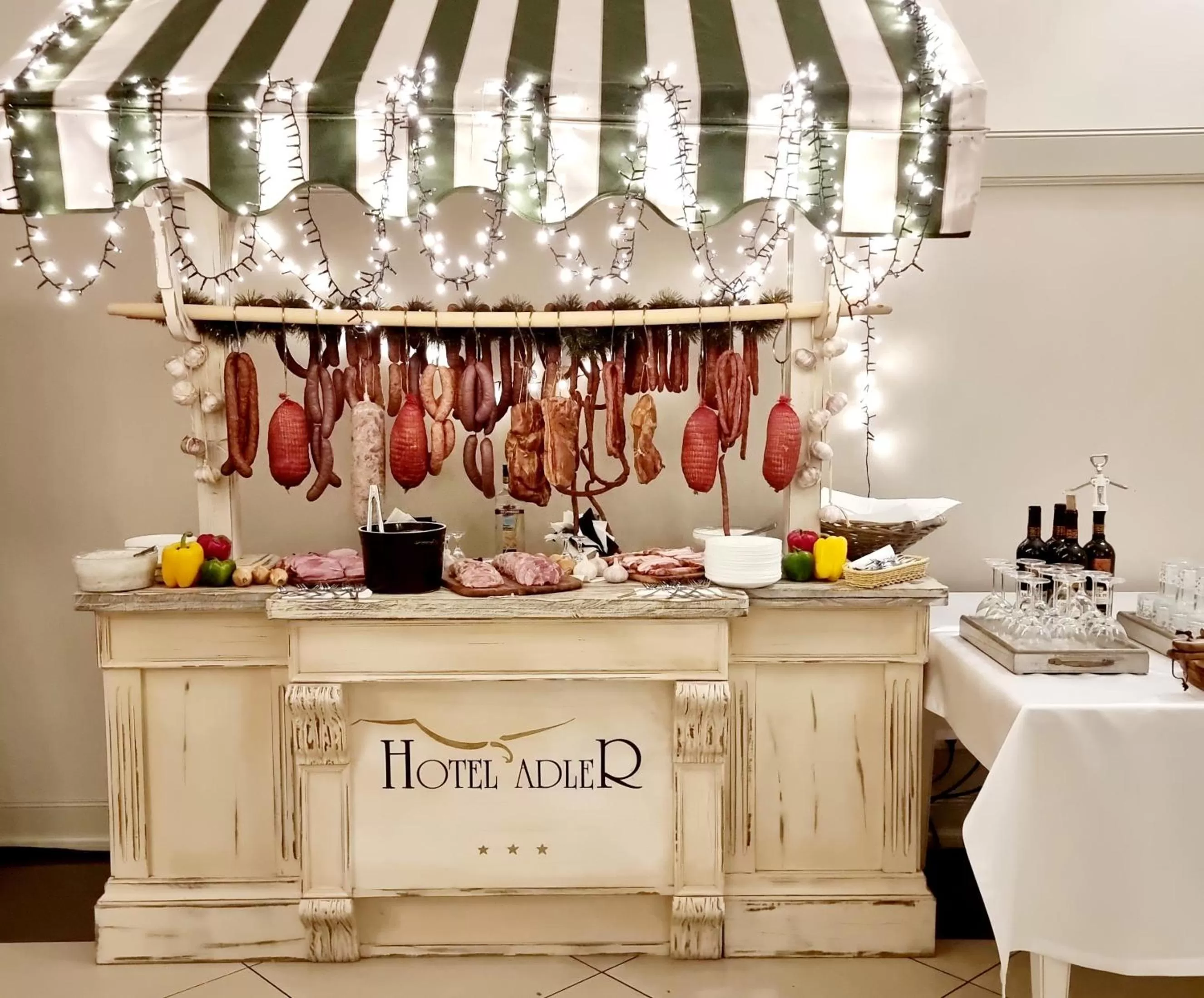 Restaurant/places to eat in Hotel Adler