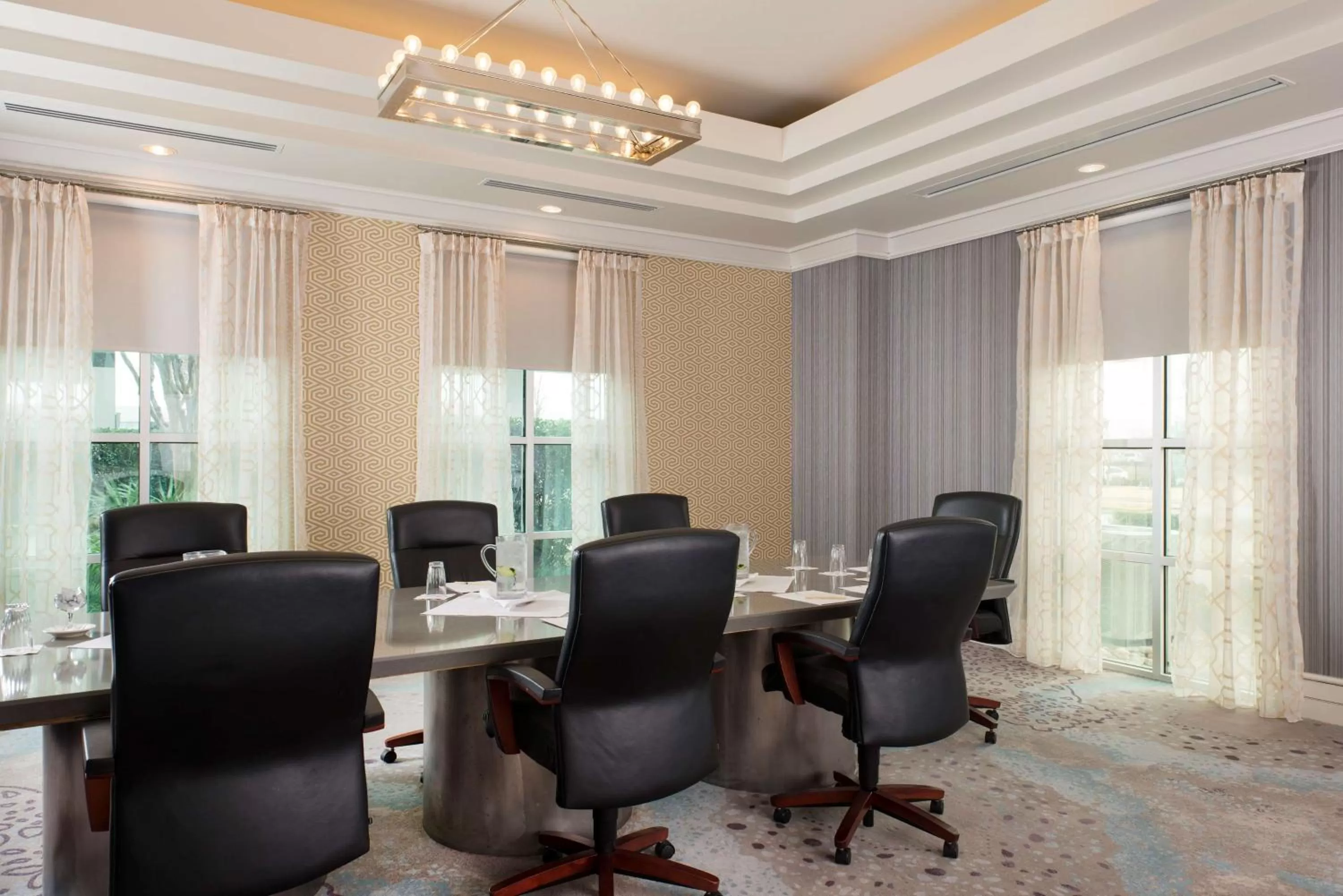 Meeting/conference room in DoubleTree by Hilton Hotel Dallas - Love Field