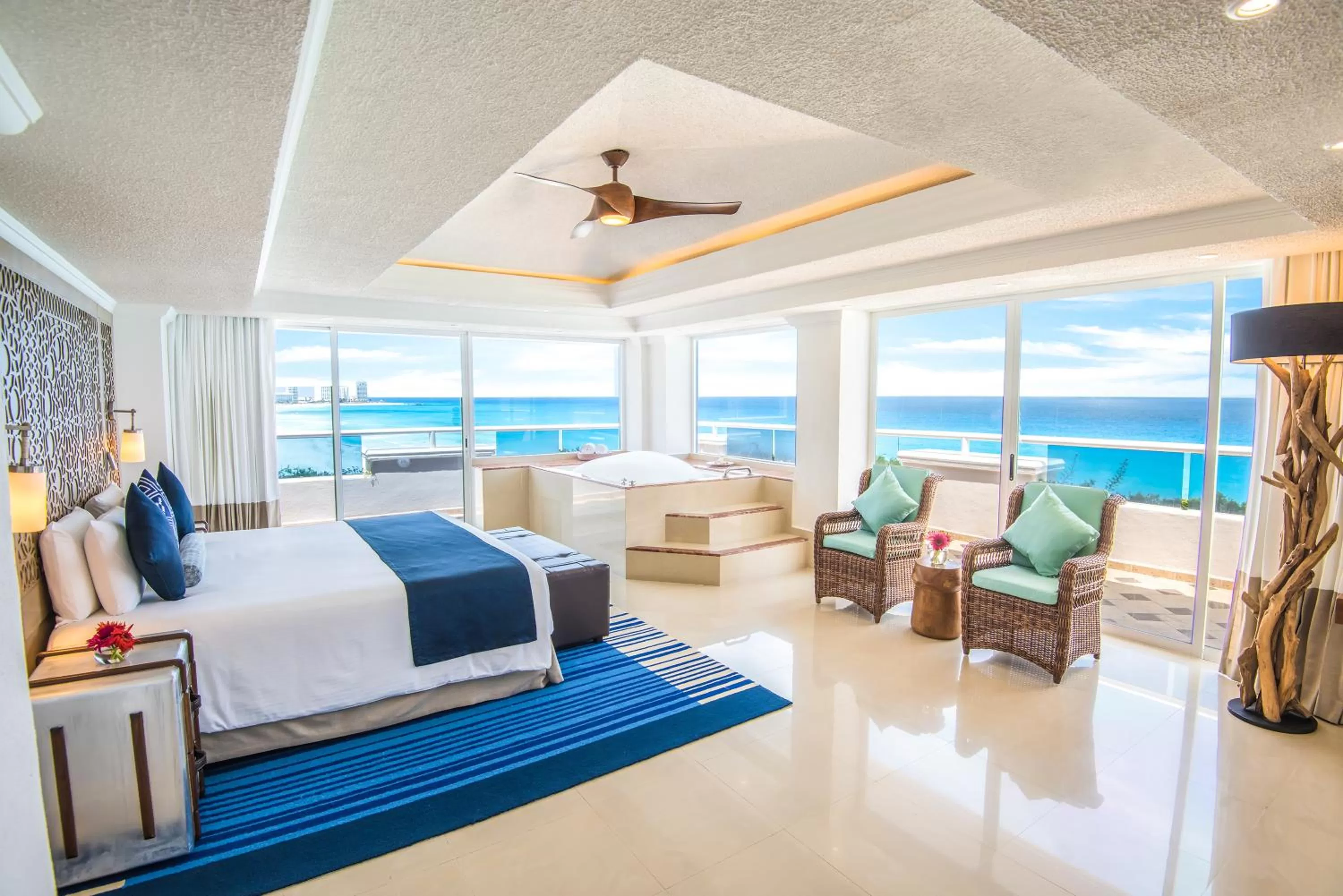 Bedroom, Bed in Sunscape Cancun All-Inclusive Resort & Spa by Hyatt
