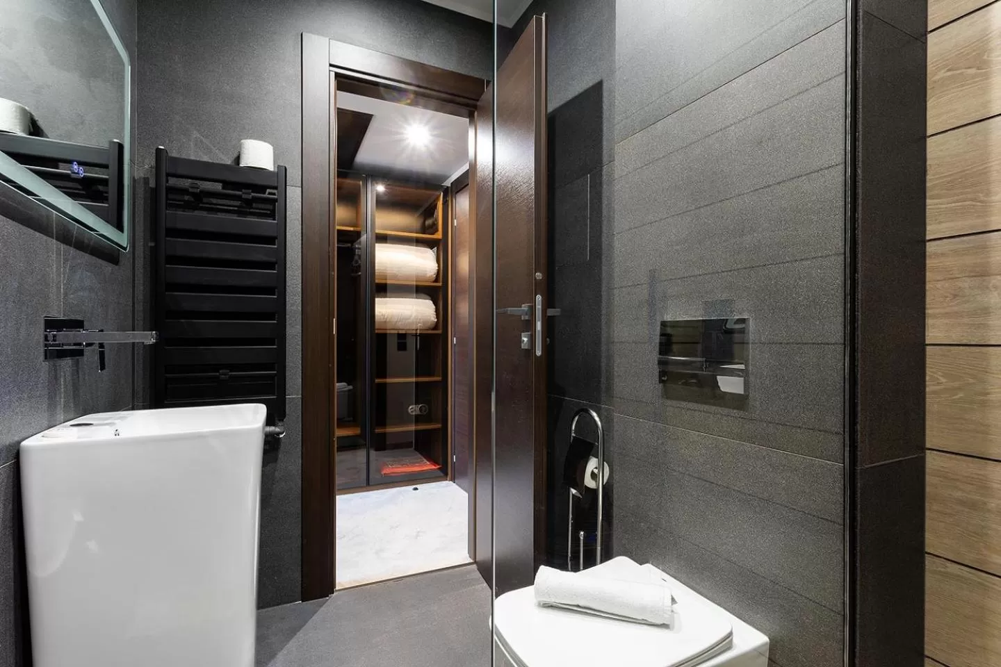 Shower in Abrazo Sofia Hotel by HMG