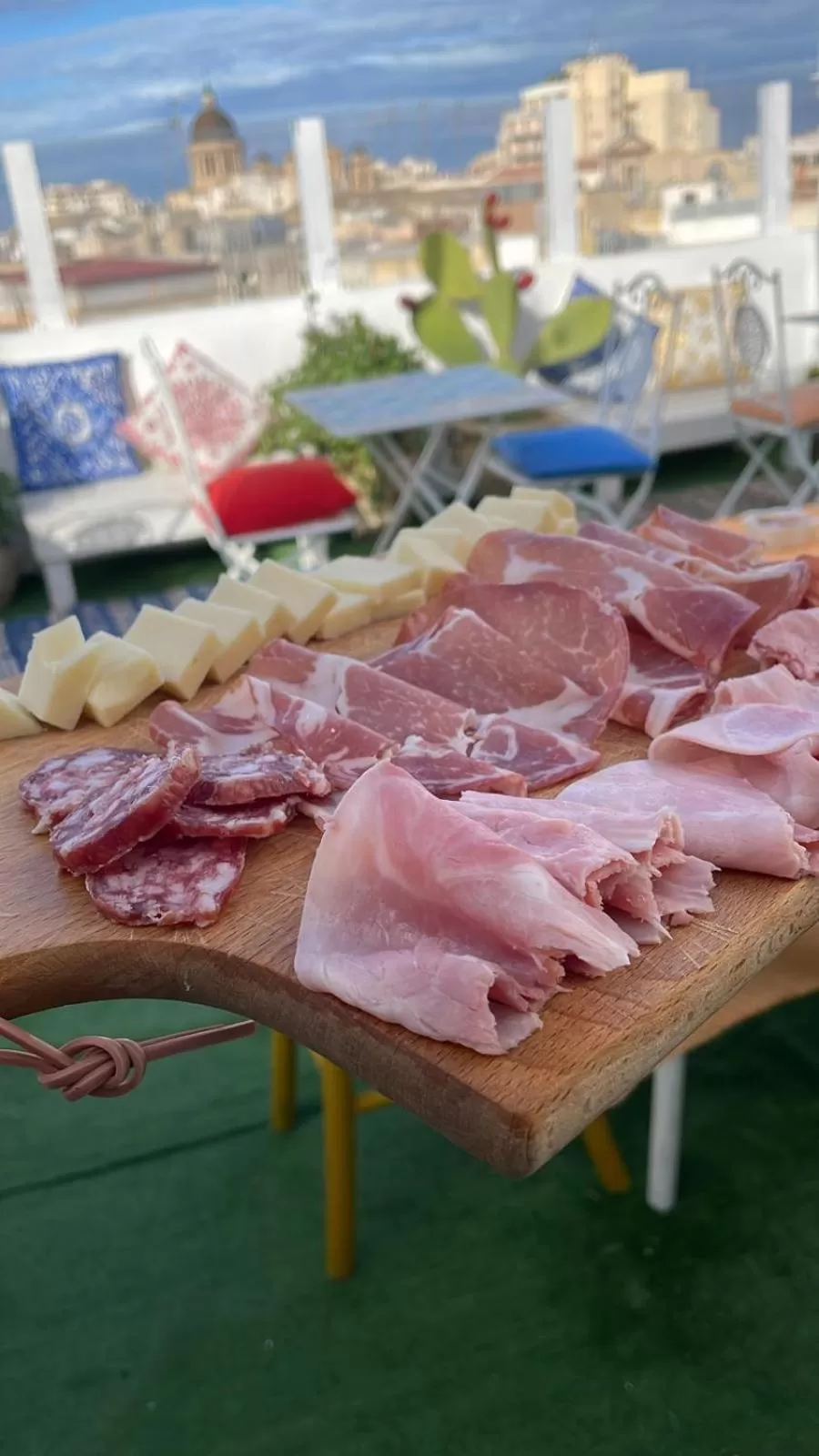 Due Passi Dal Centro