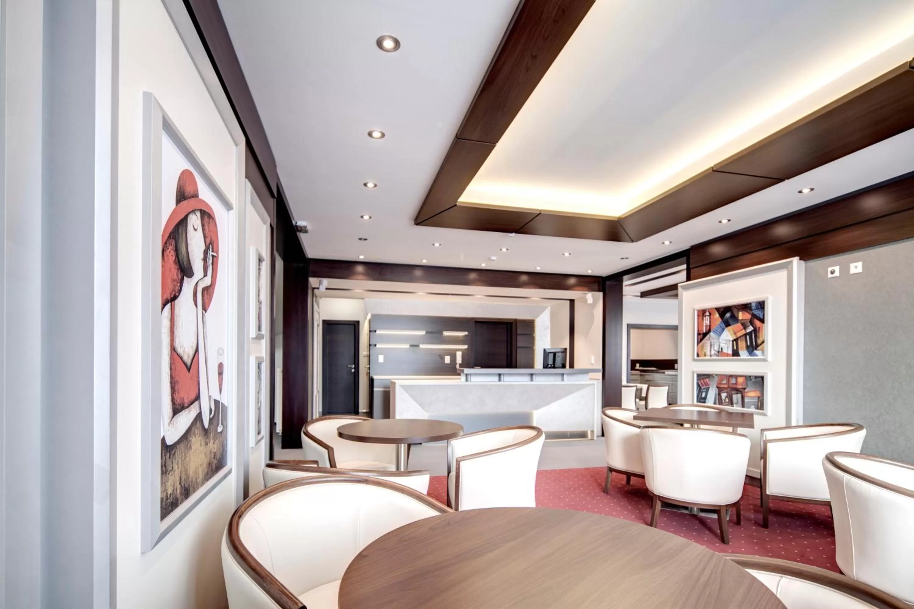 Lobby or reception in Boutique Hotel Villa ZAUBER