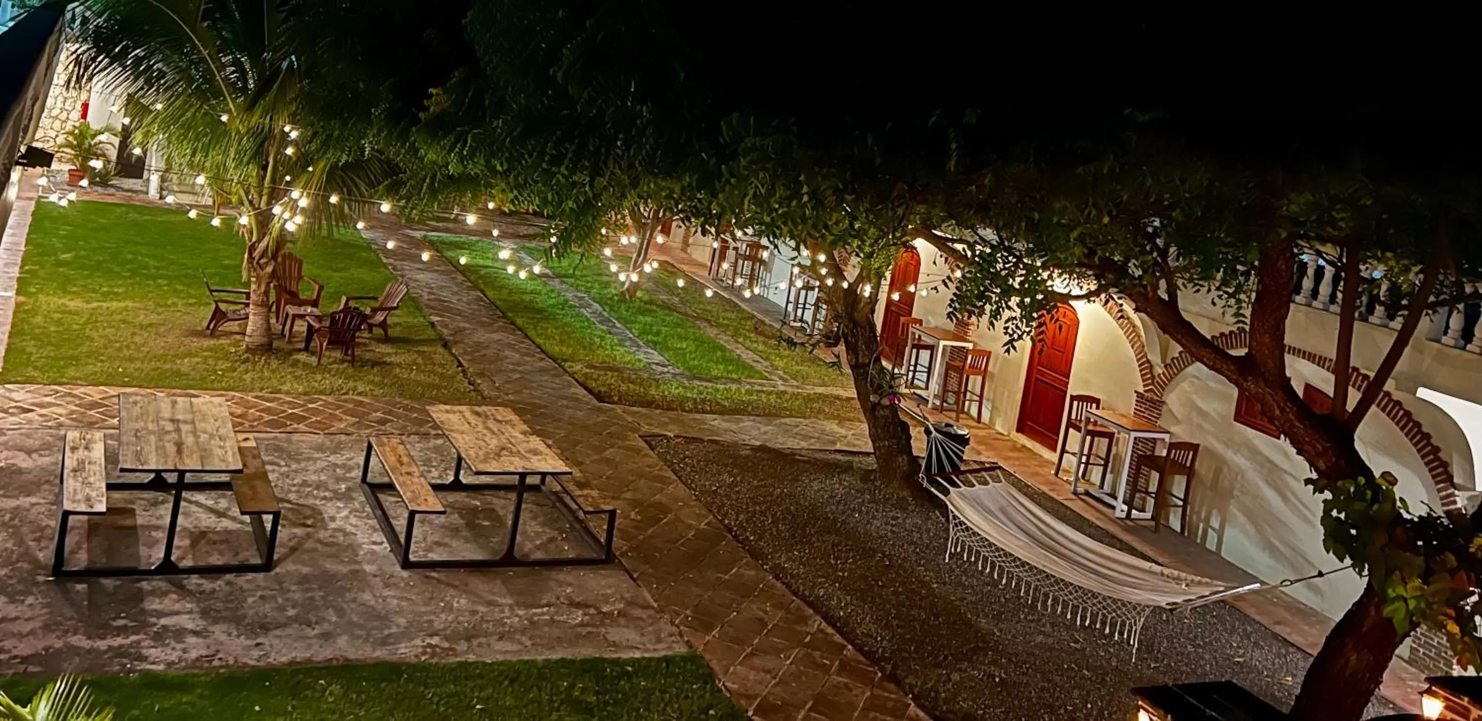 Garden view in Hotel Yamilí