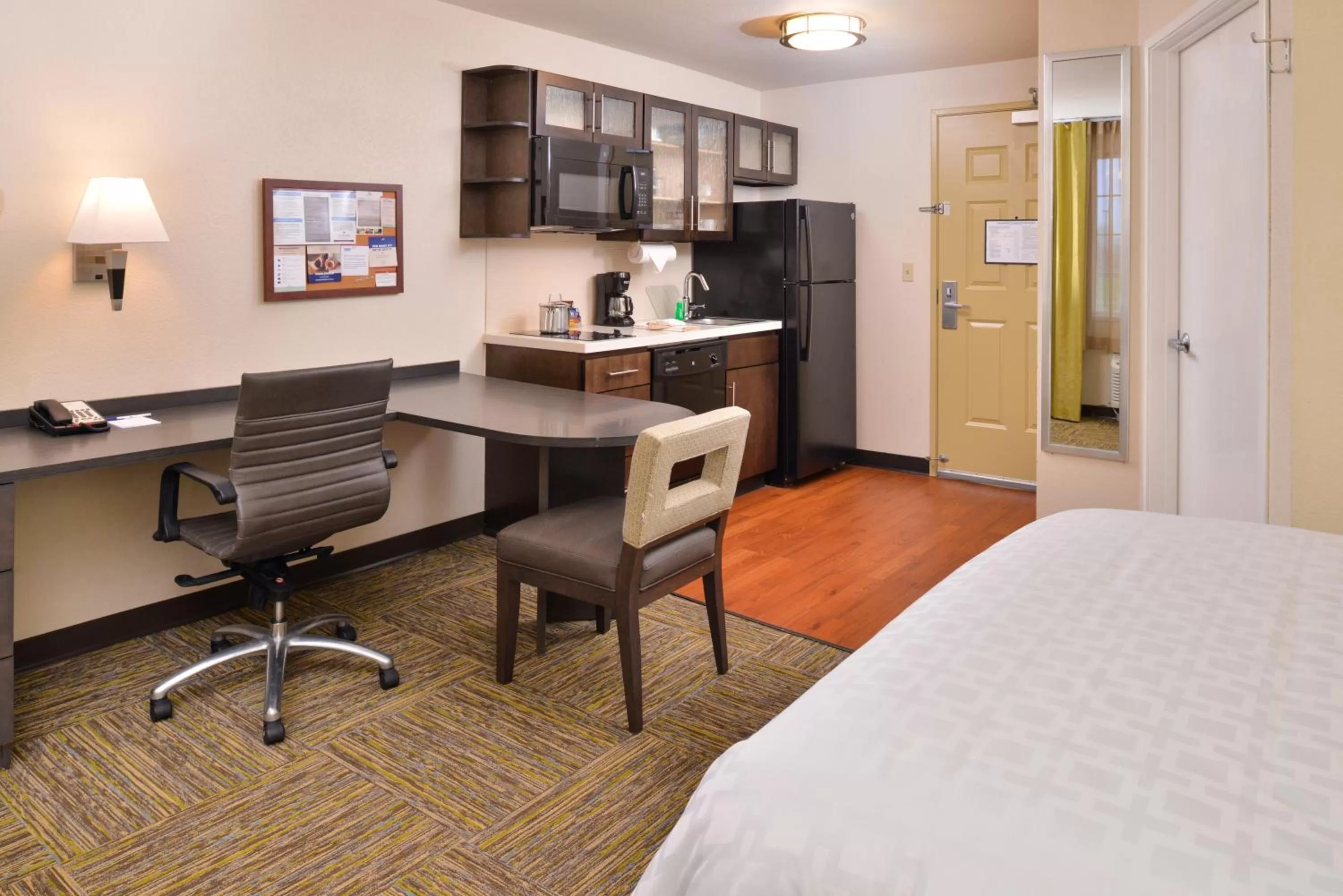 Photo of the whole room, Bed in Candlewood Suites Austin-Round Rock by IHG