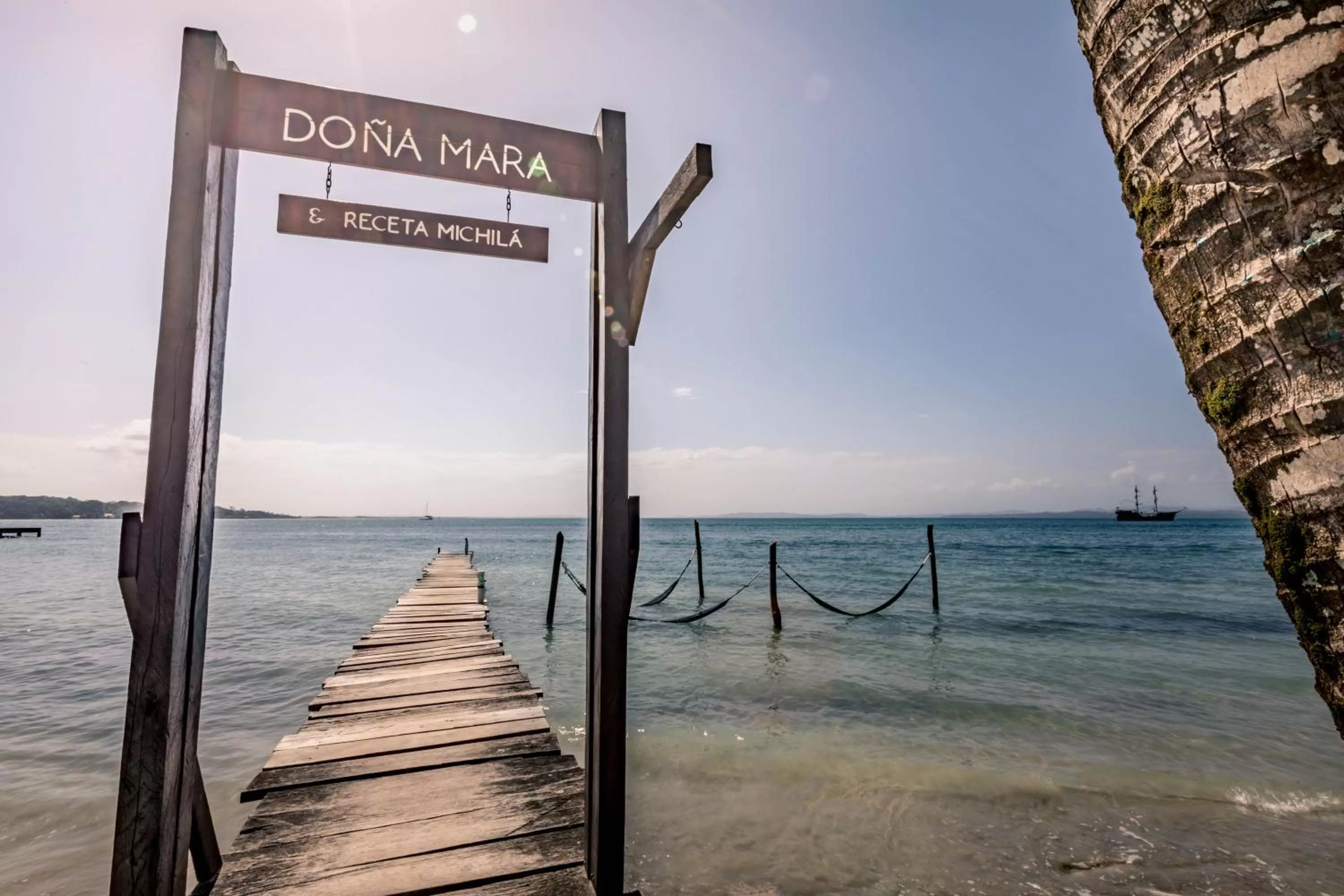 Facade/entrance, Beach in Doña Mara Gastro Hotel