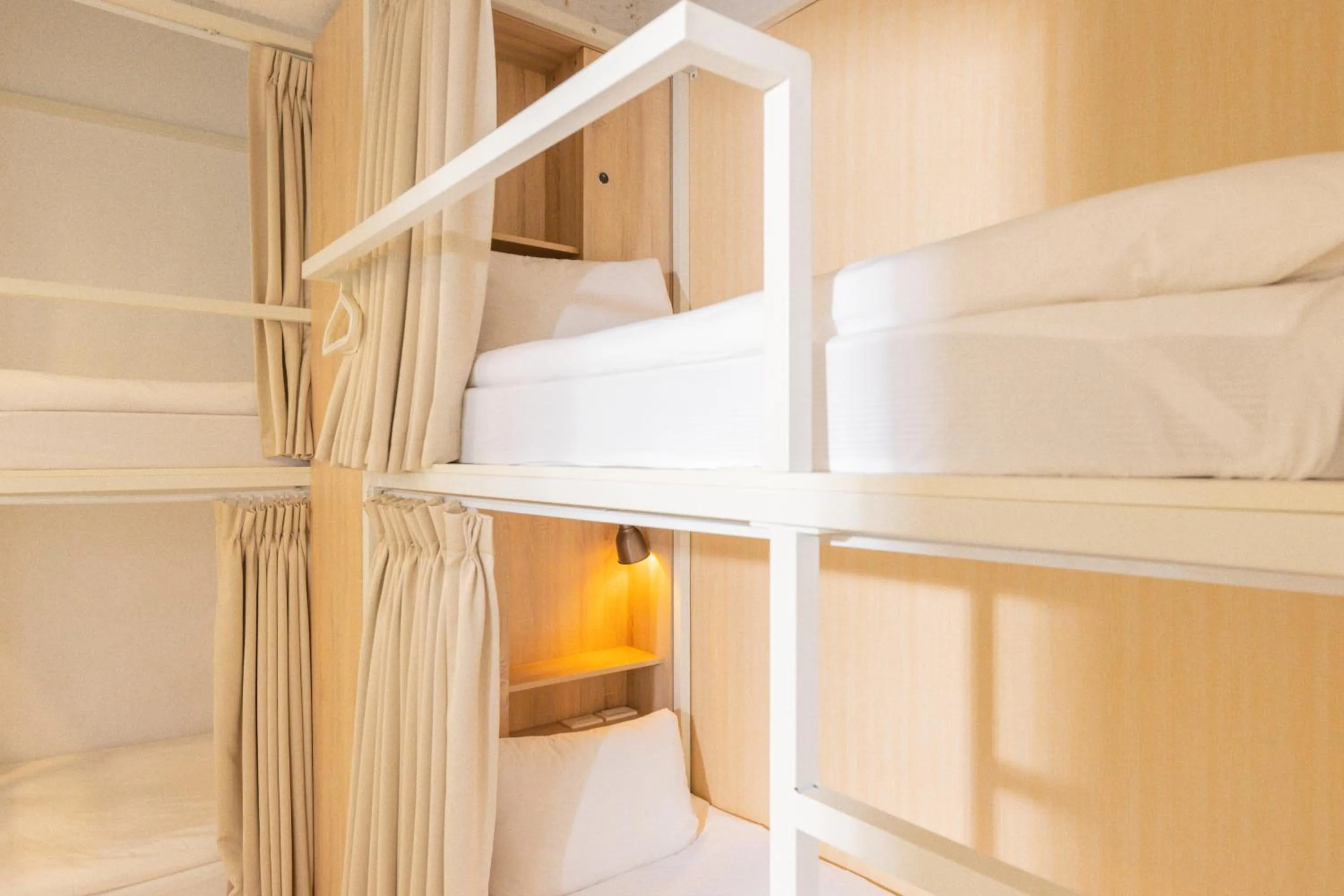 bunk bed, Bed in OwlStay Flip Flop Hostel - Garden