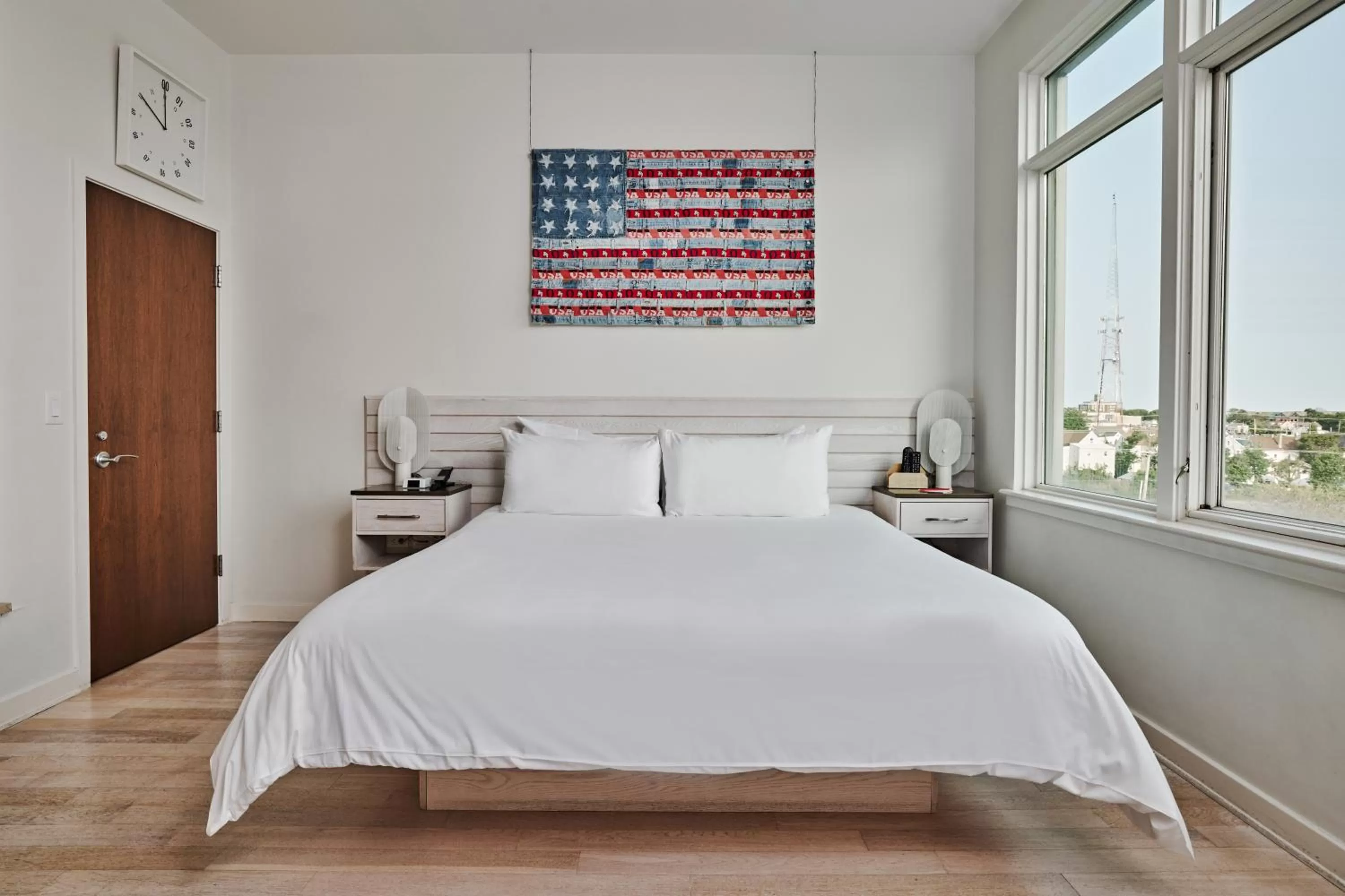 Bedroom, Bed in Bungalow Hotel