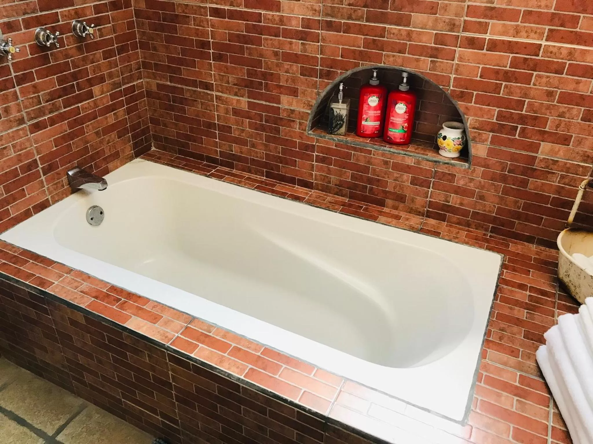 Bathroom in Hacienda Boutique B&B and Spa Solo Adultos