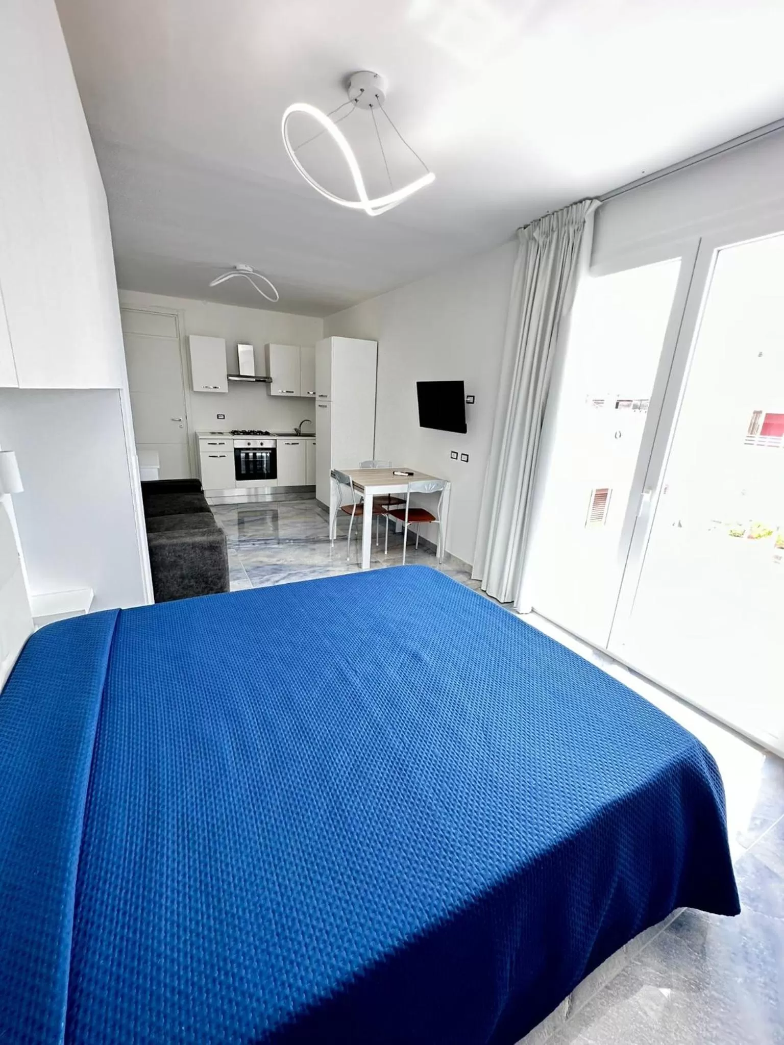 Bed in Infinity Residence