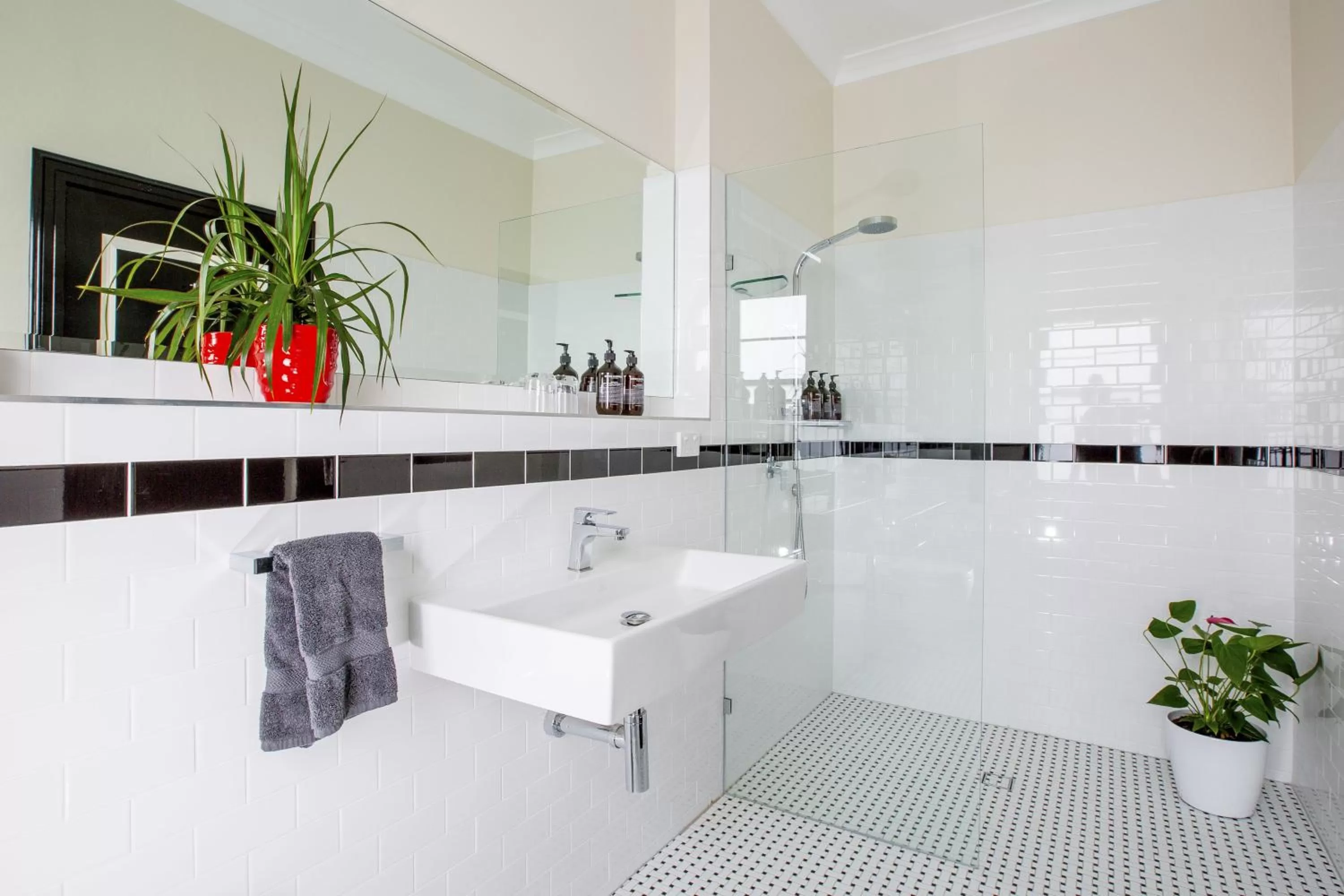 Standard Queen Room (No Pets) in The Commercial Boutique Hotel