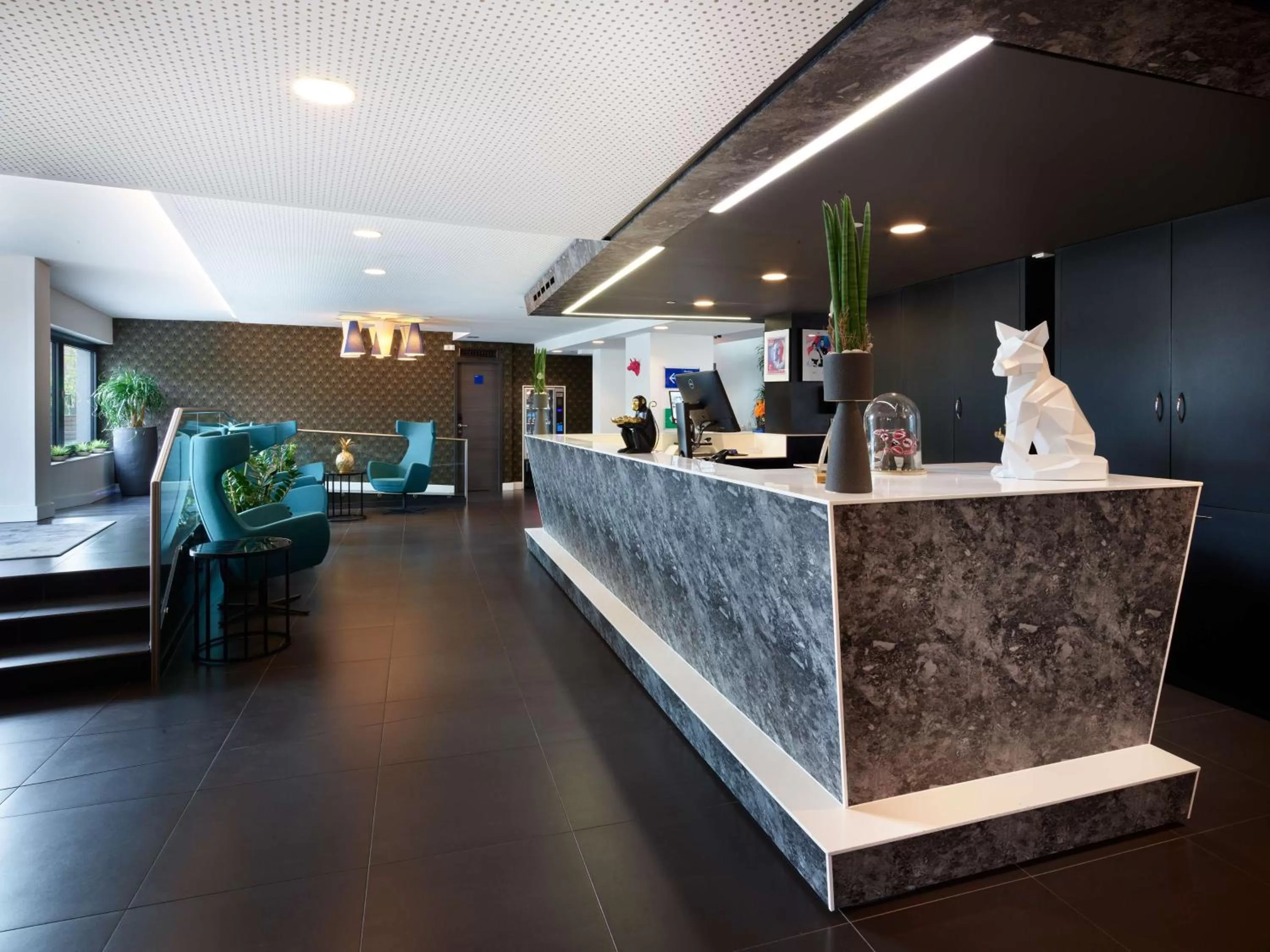 Lounge or bar in Park Inn by Radisson Luxembourg City