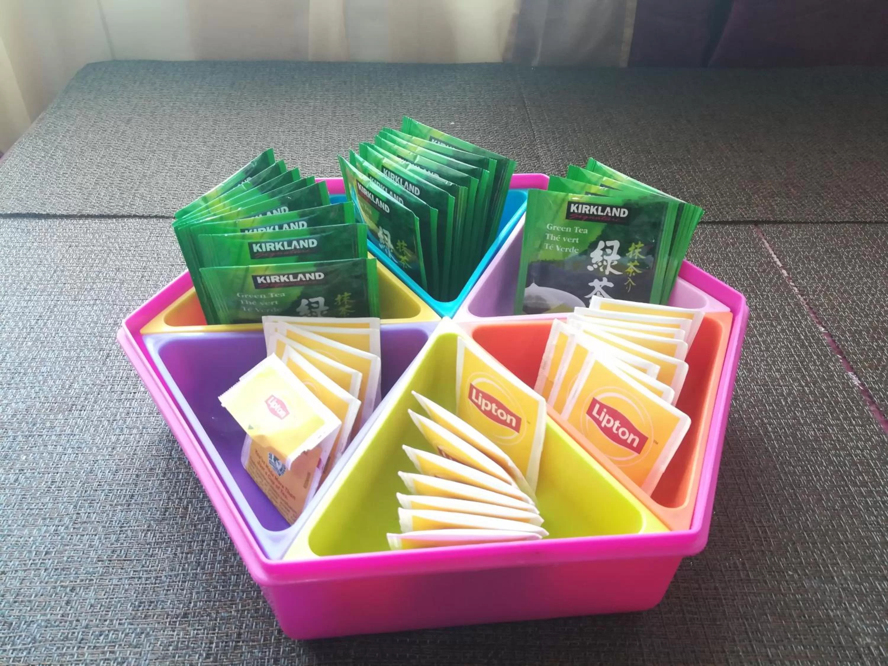 Restaurant/places to eat in Metro Hotel Couva