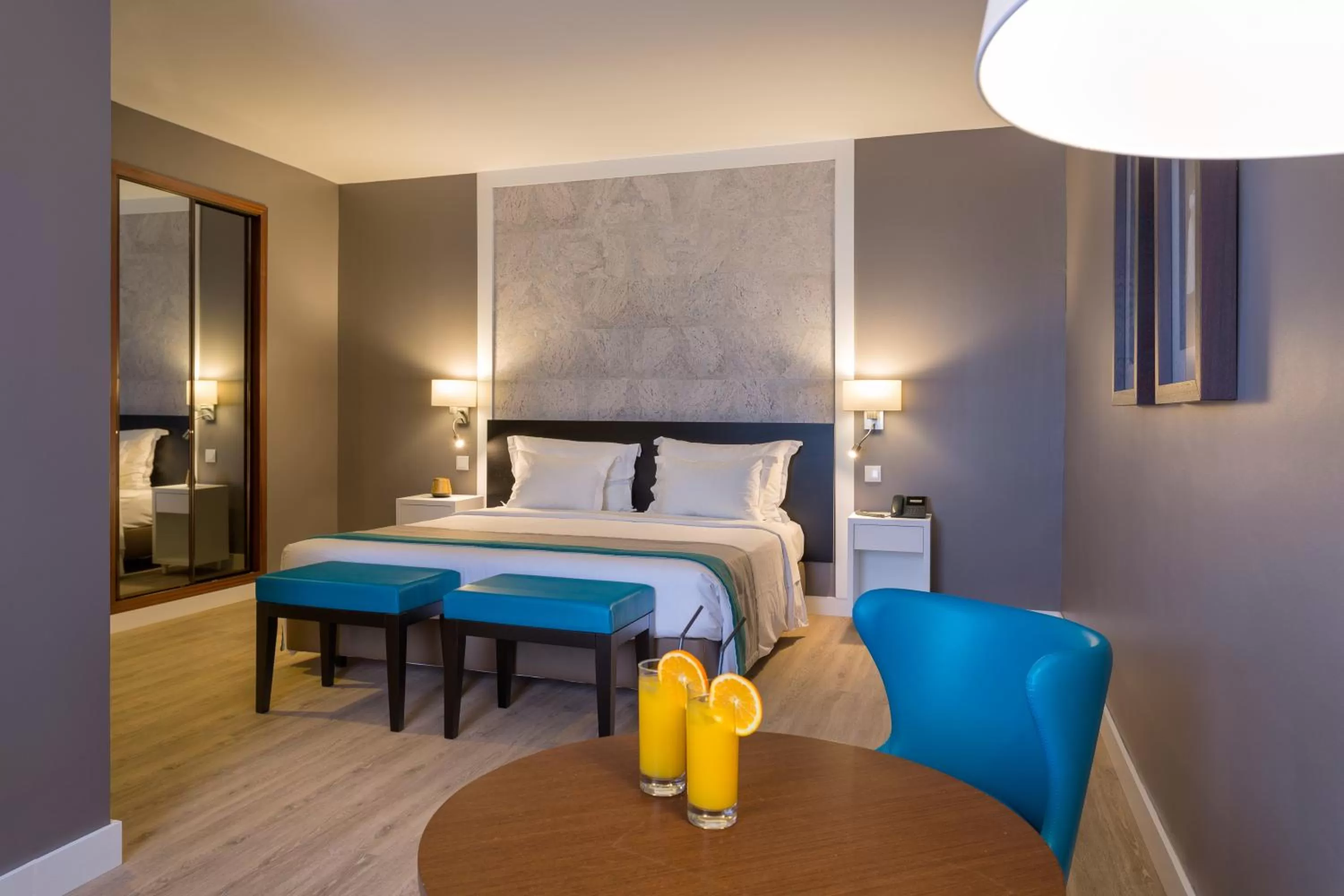 Bedroom, Bed in AP Oriental Beach - Adults Friendly