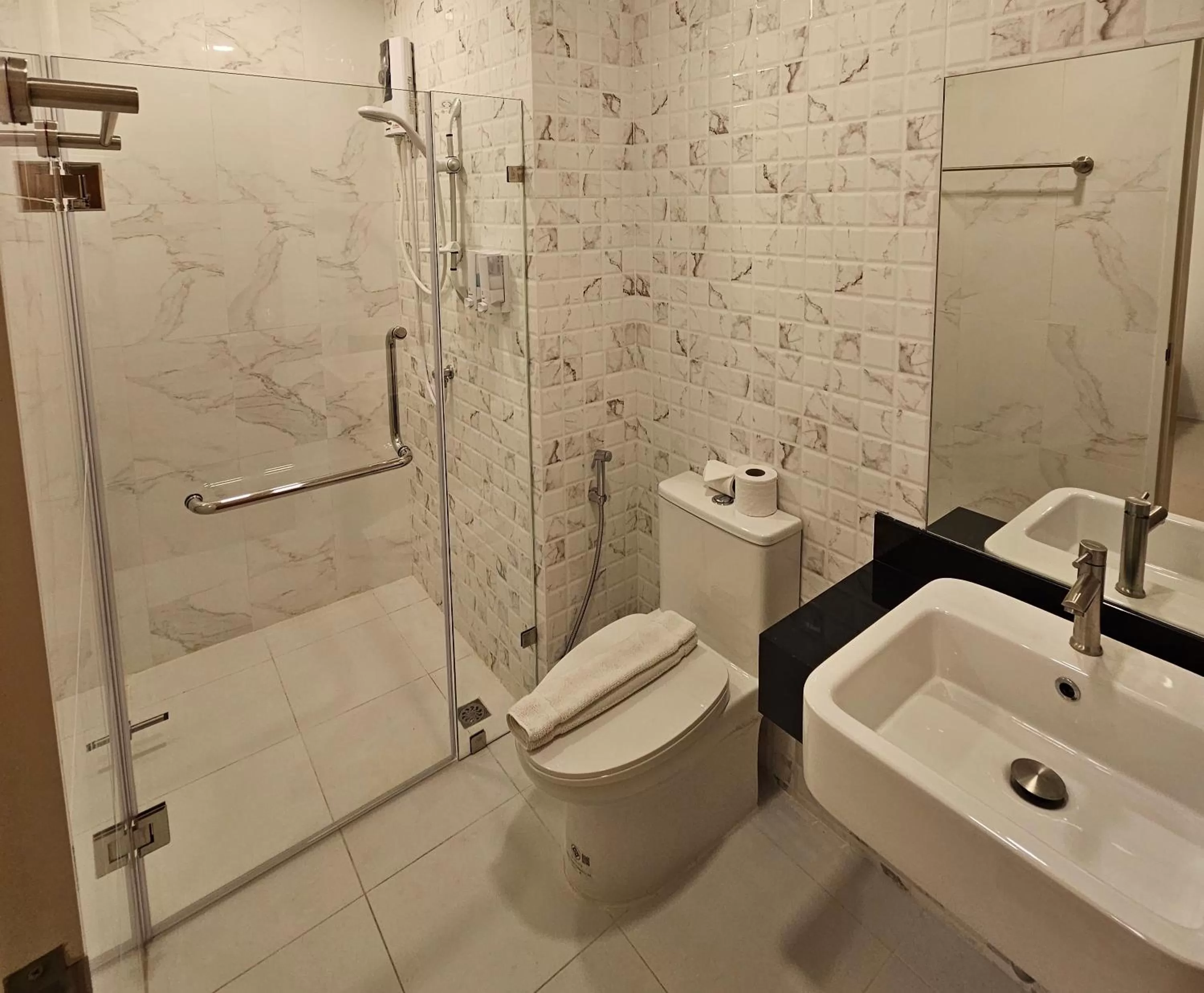 Bathroom in Sleepstation at Pratunam