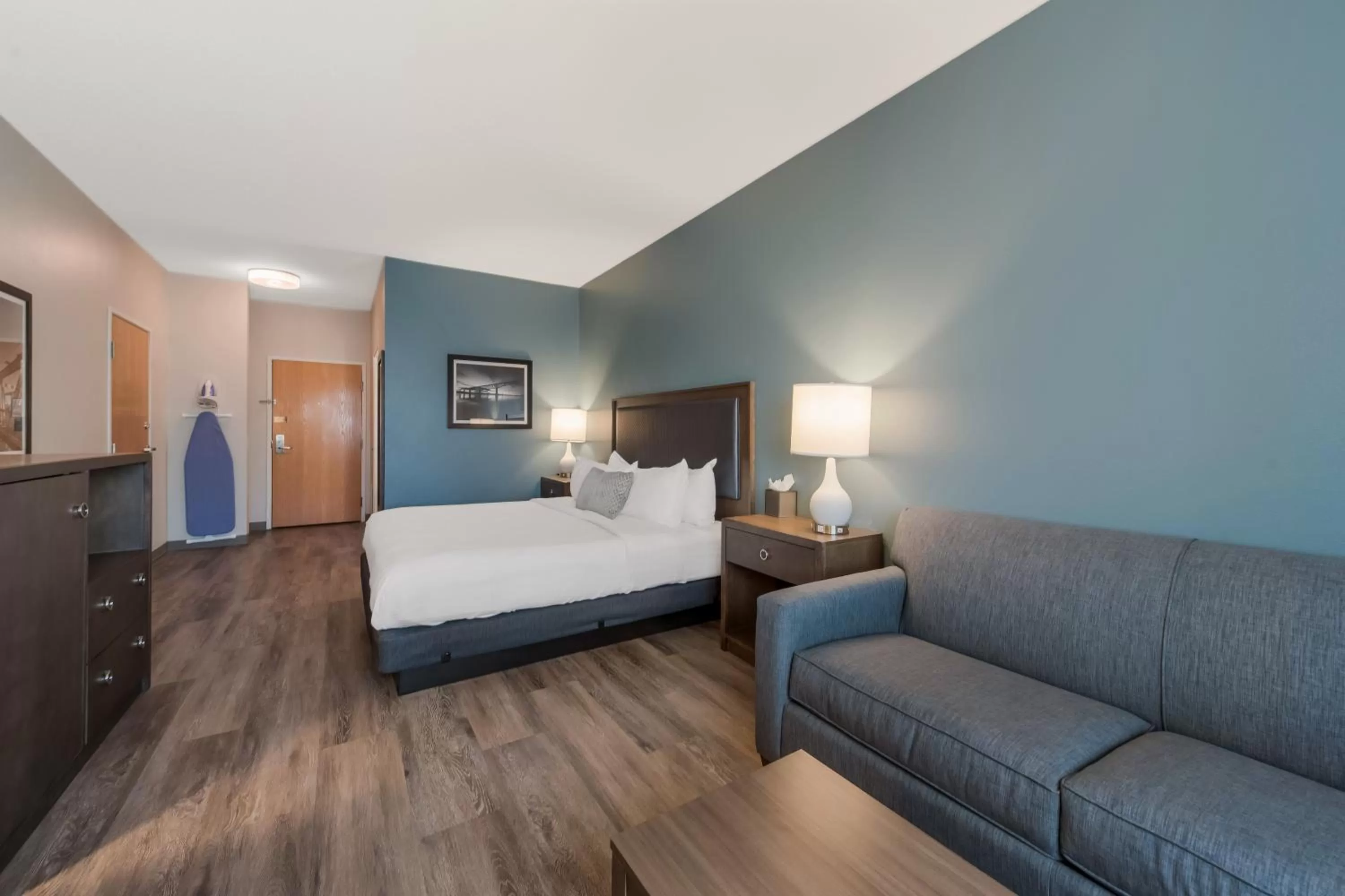 Bed in SureStay Plus Hotel by Best Western Highland Poughkeepsie