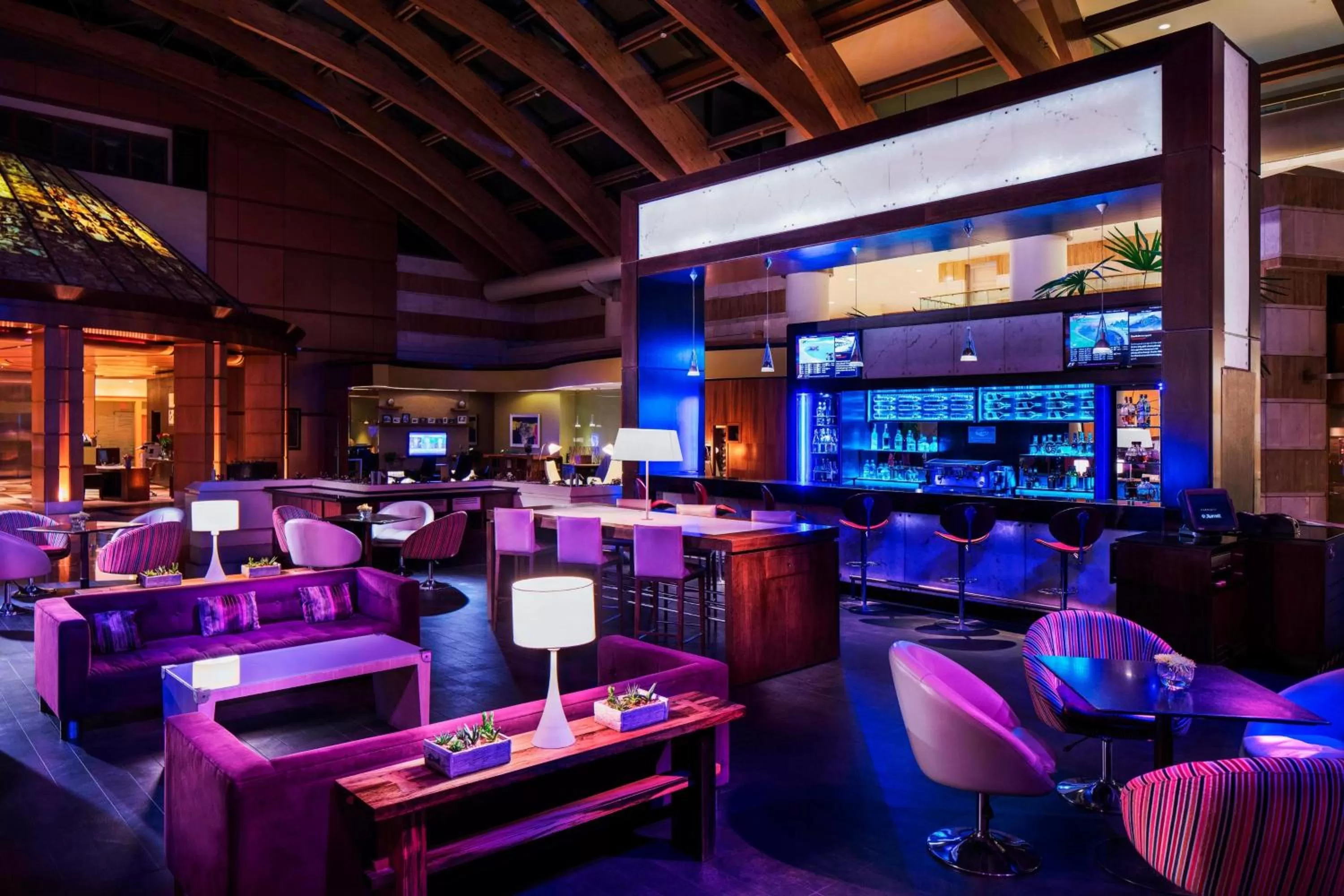 Lounge or bar in Santiago Marriott Hotel