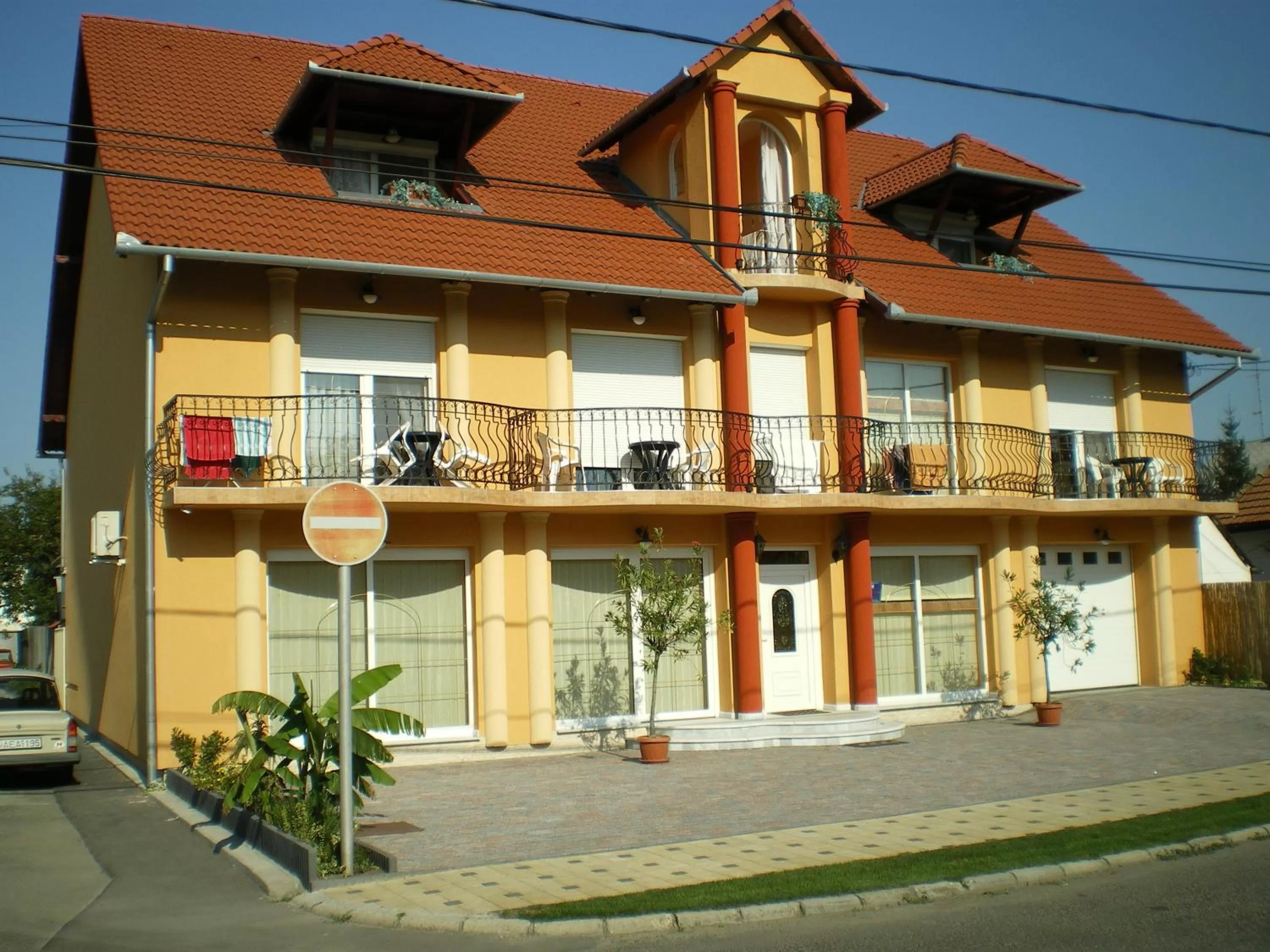 Facade/entrance, Property Building in Mediterrán Panzió