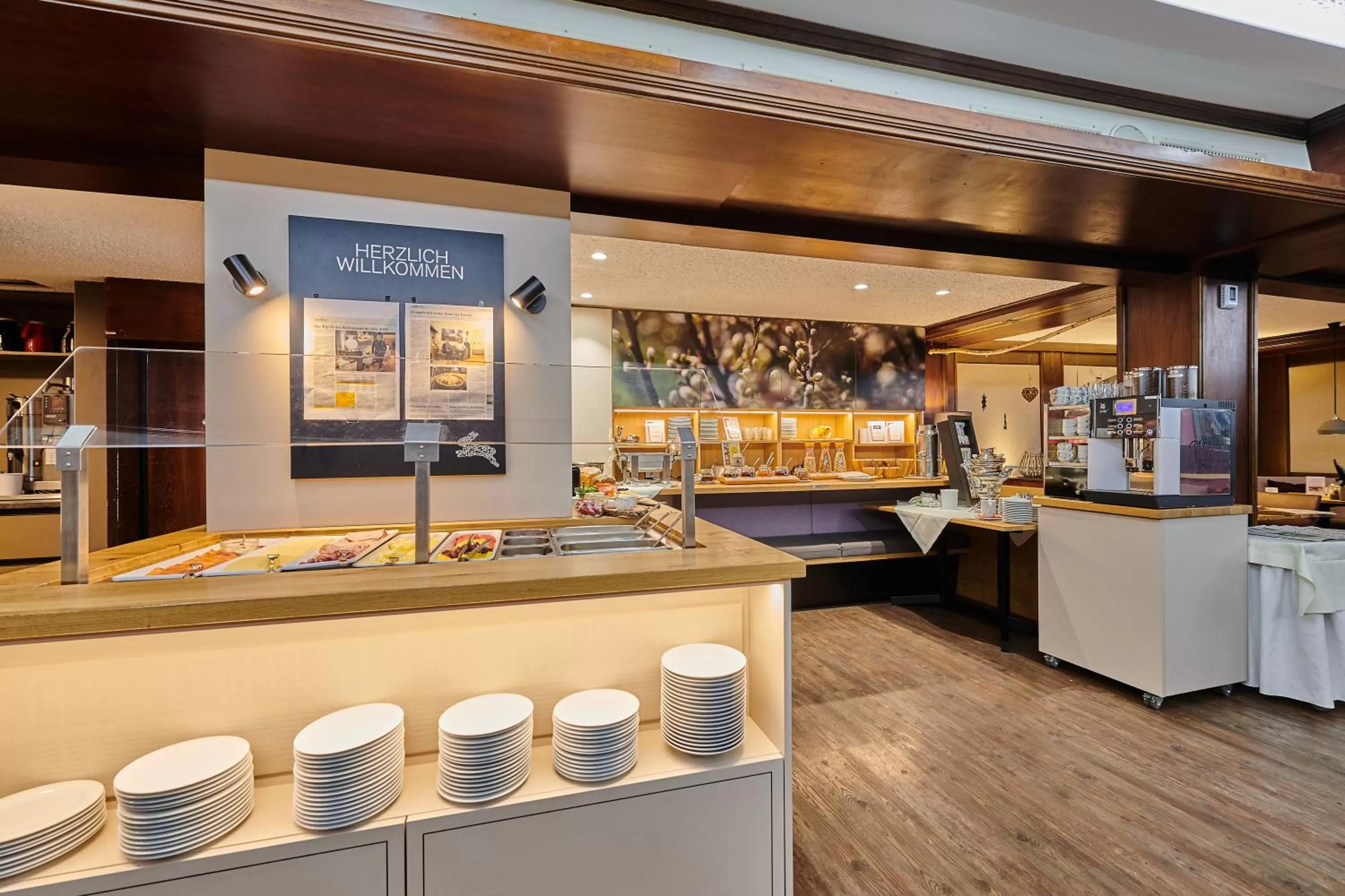 Restaurant/places to eat in Ringhotel Gasthof Hasen