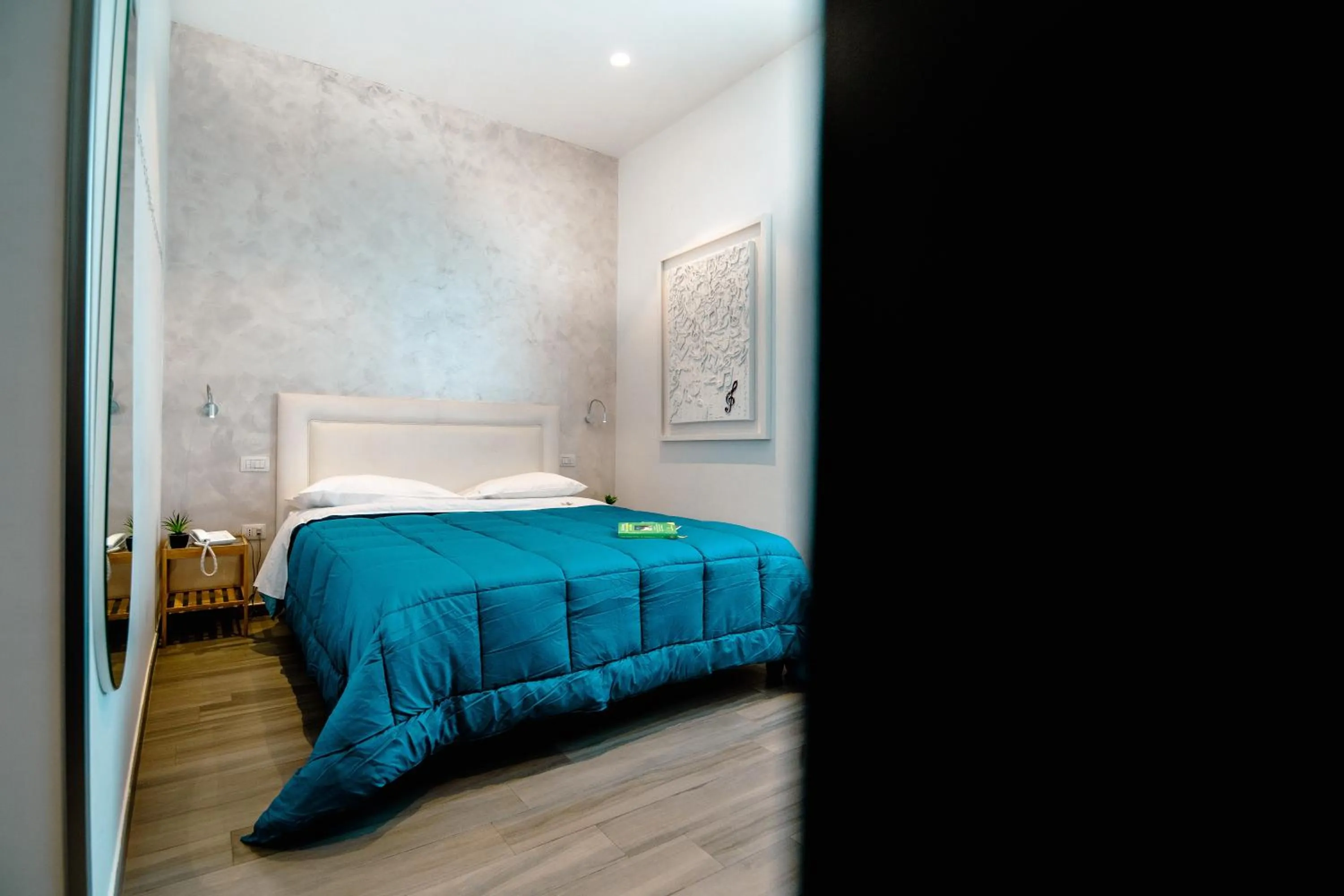 Photo of the whole room, Bed in Hotel Bruman Salerno