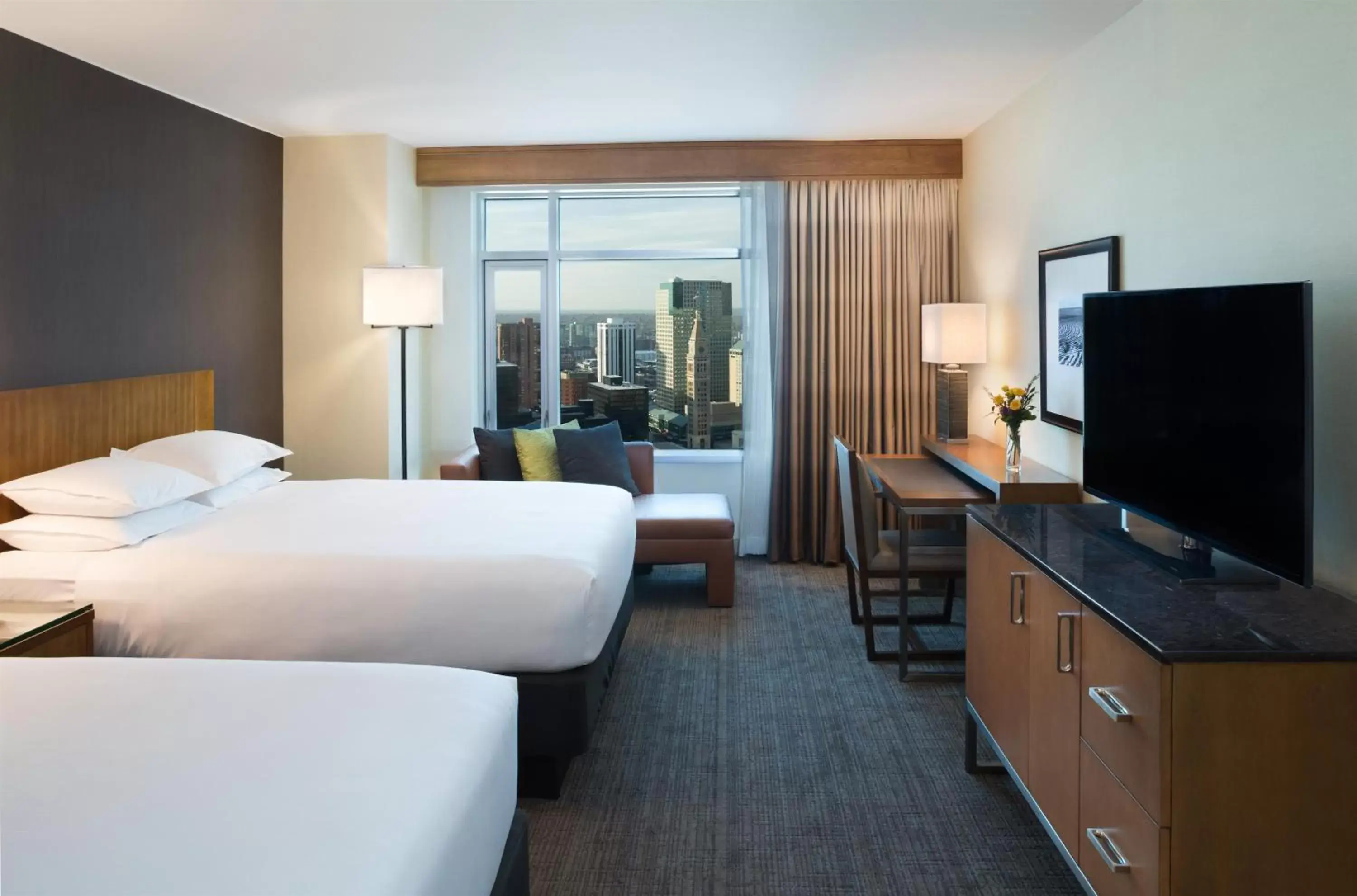 Quadruple Room with Accessible Tub - Disability Access in Hyatt Regency Denver at Colorado Convention Center Quadruple Room with Accessible Tub - Disability Access in Hyatt Regency Denver at Colorado Convention Center