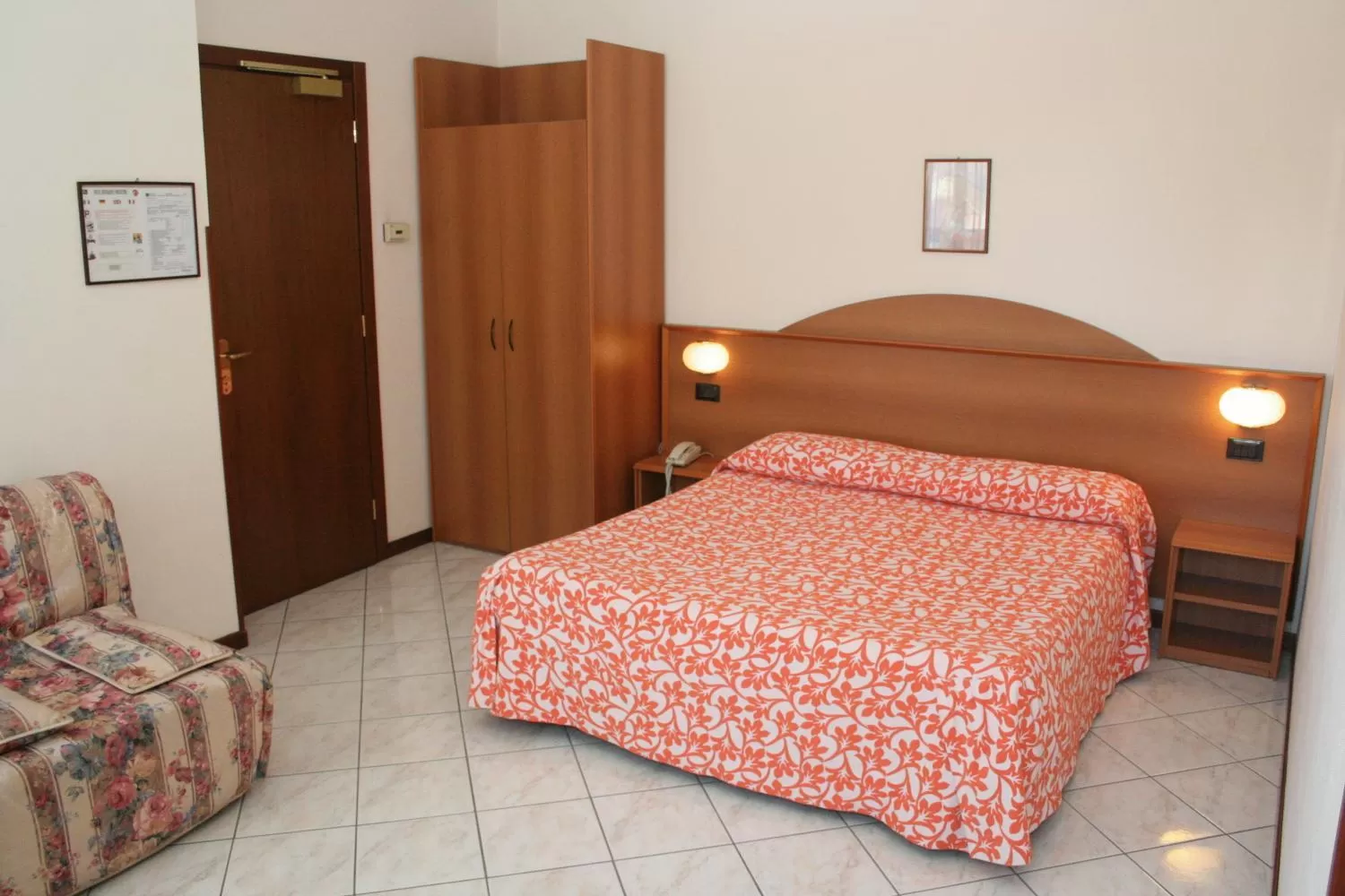 Bedroom, Bed in Hotel Fiorentino