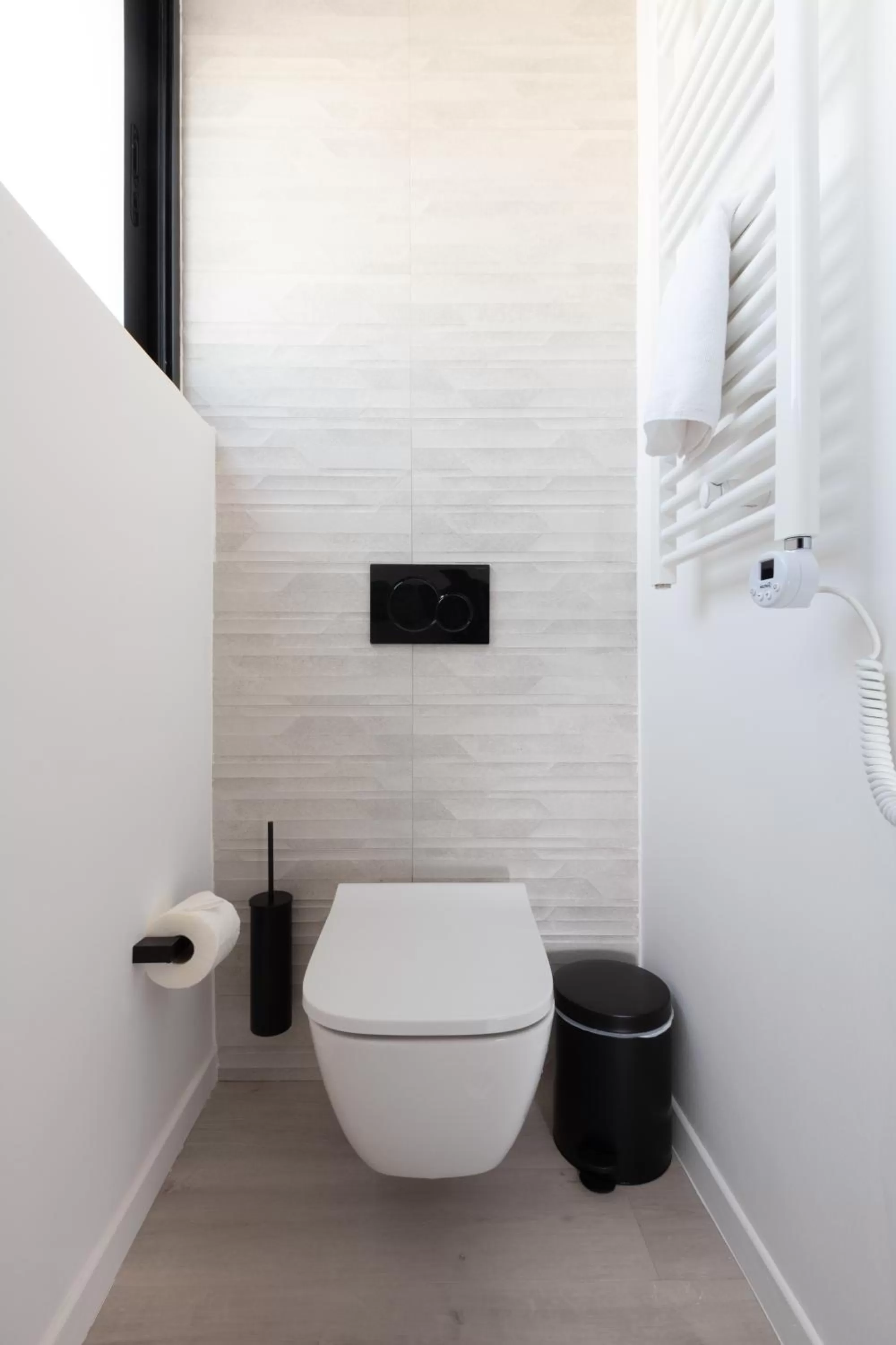 Toilet in Incanto Boutique Suites - Neos Kosmos