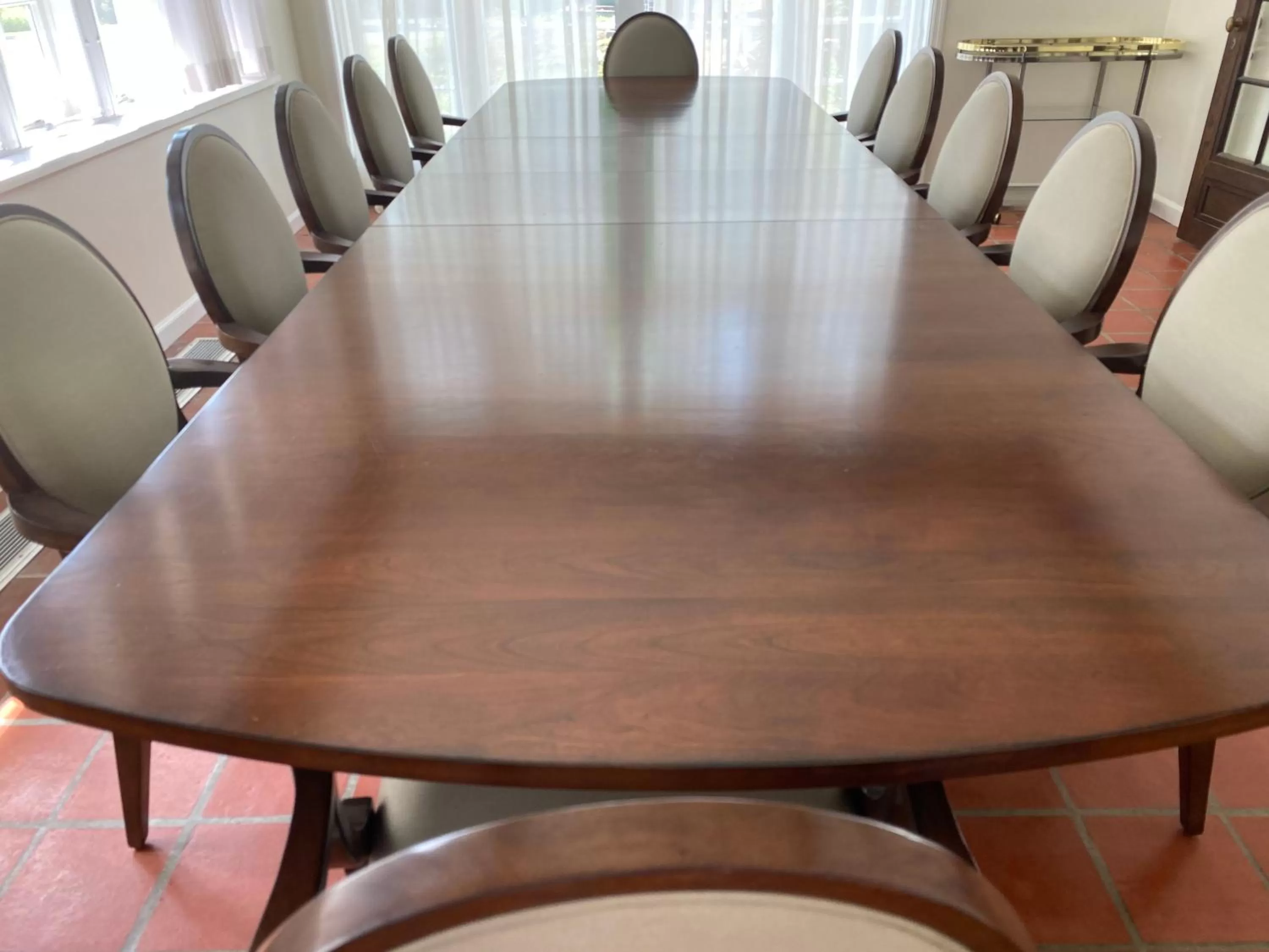 The Argus Hotel & Cocktail Lounge