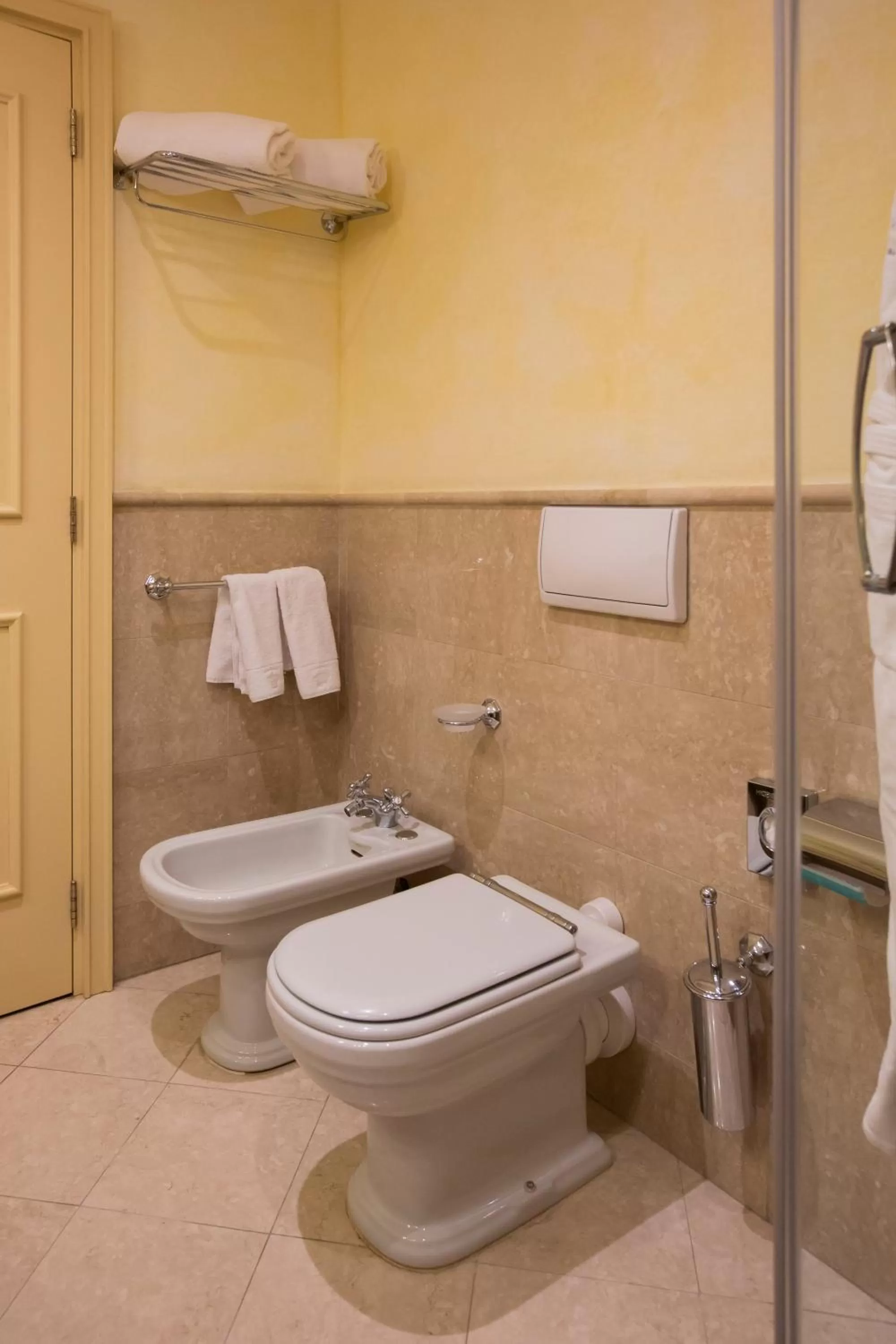 Bathroom in Grand Hotel Royal E Golf