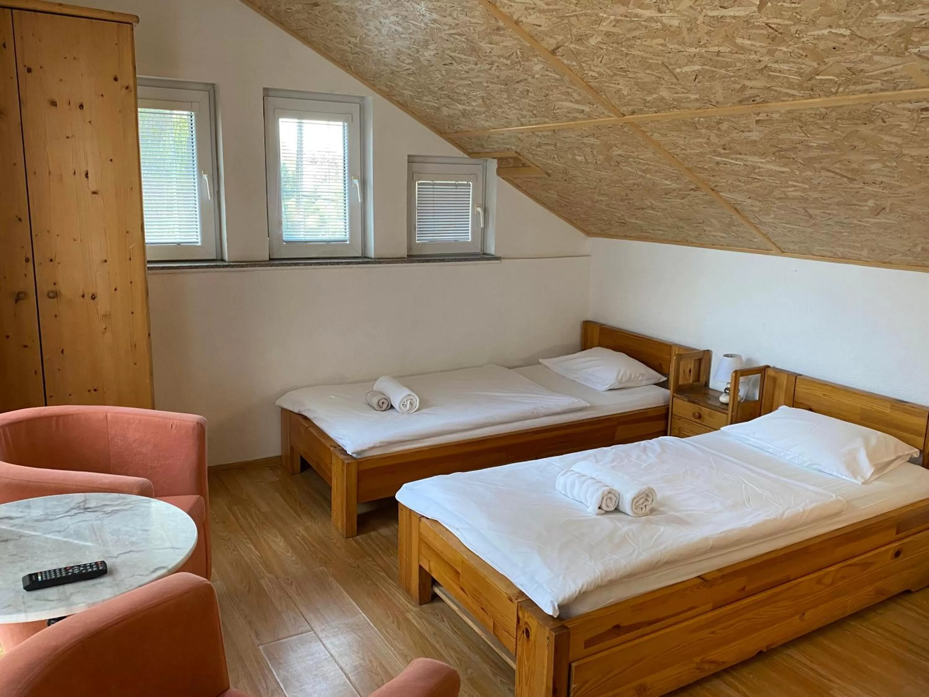 Photo of the whole room, Bed in Spa & Pool Apartment Hotel - Restaurant VILLA IVICA