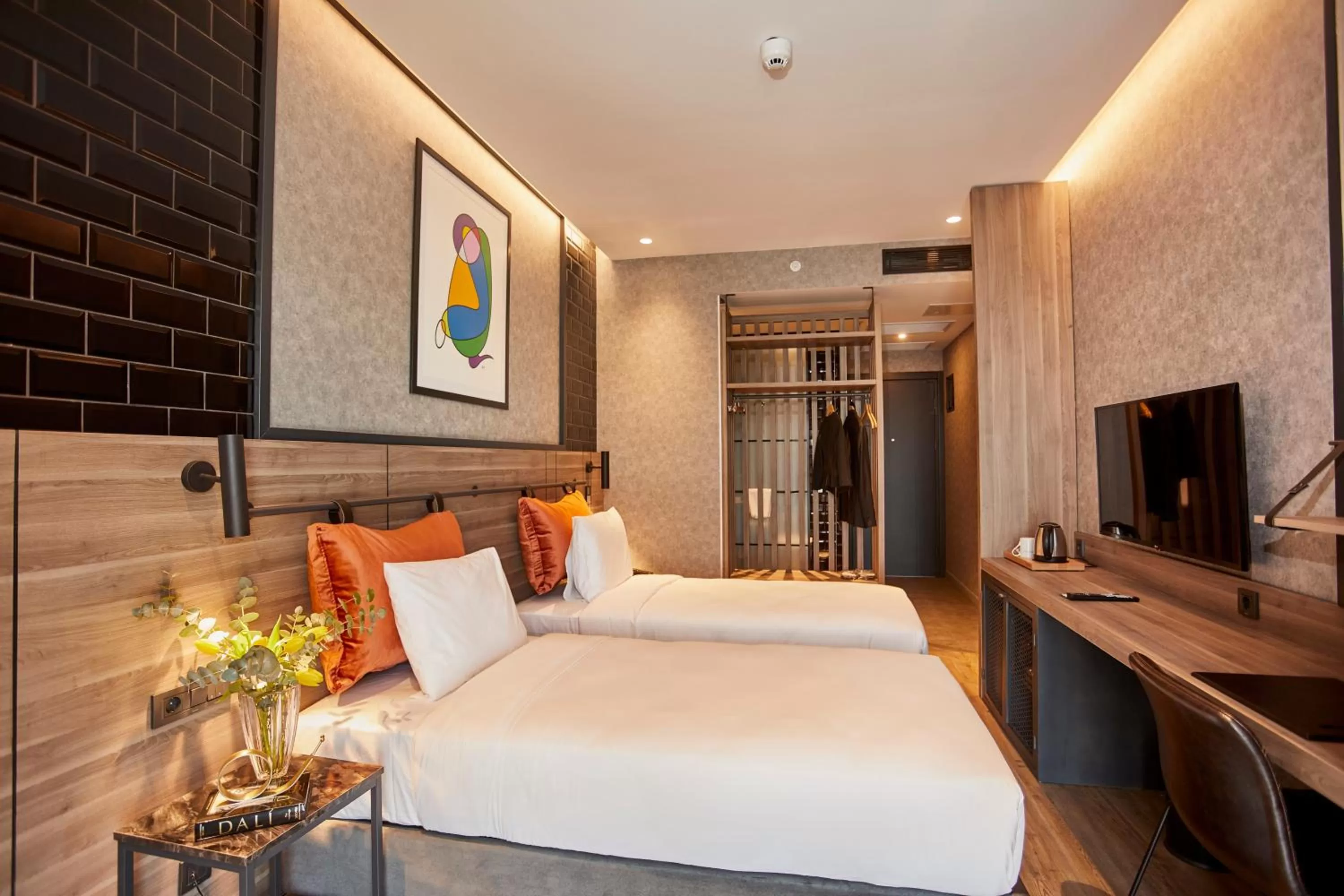 Bed in Avantgarde Urban Sisli