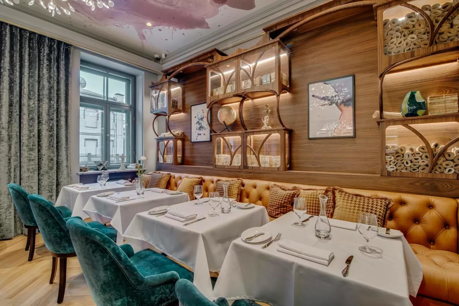 Restaurant/places to eat in Grand Poet Hotel and SPA by Semarah