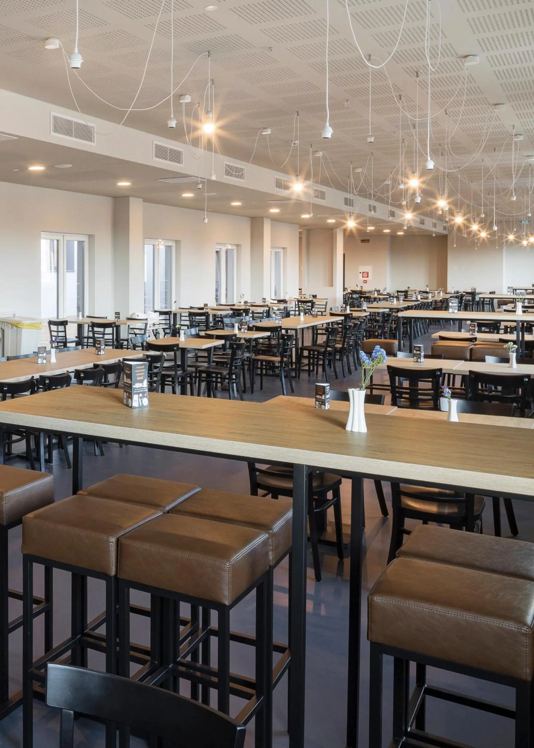 Restaurant/places to eat in a&o Hostel Venezia Mestre