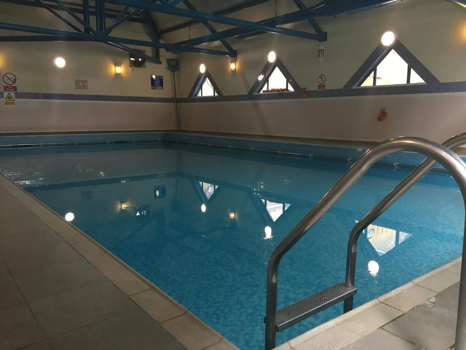 Swimming pool in Carrington House Hotel