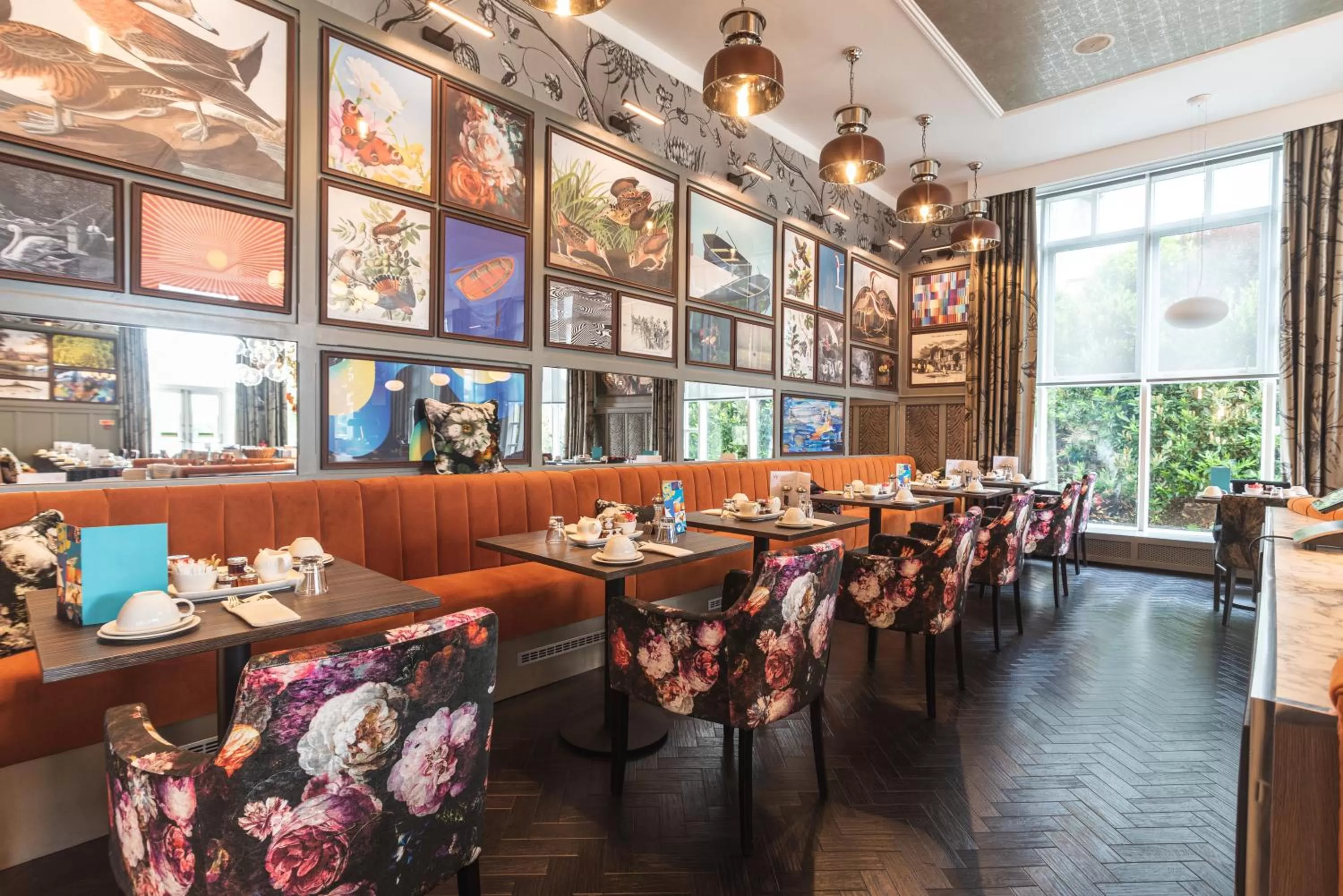 Restaurant/places to eat in Low Wood Bay