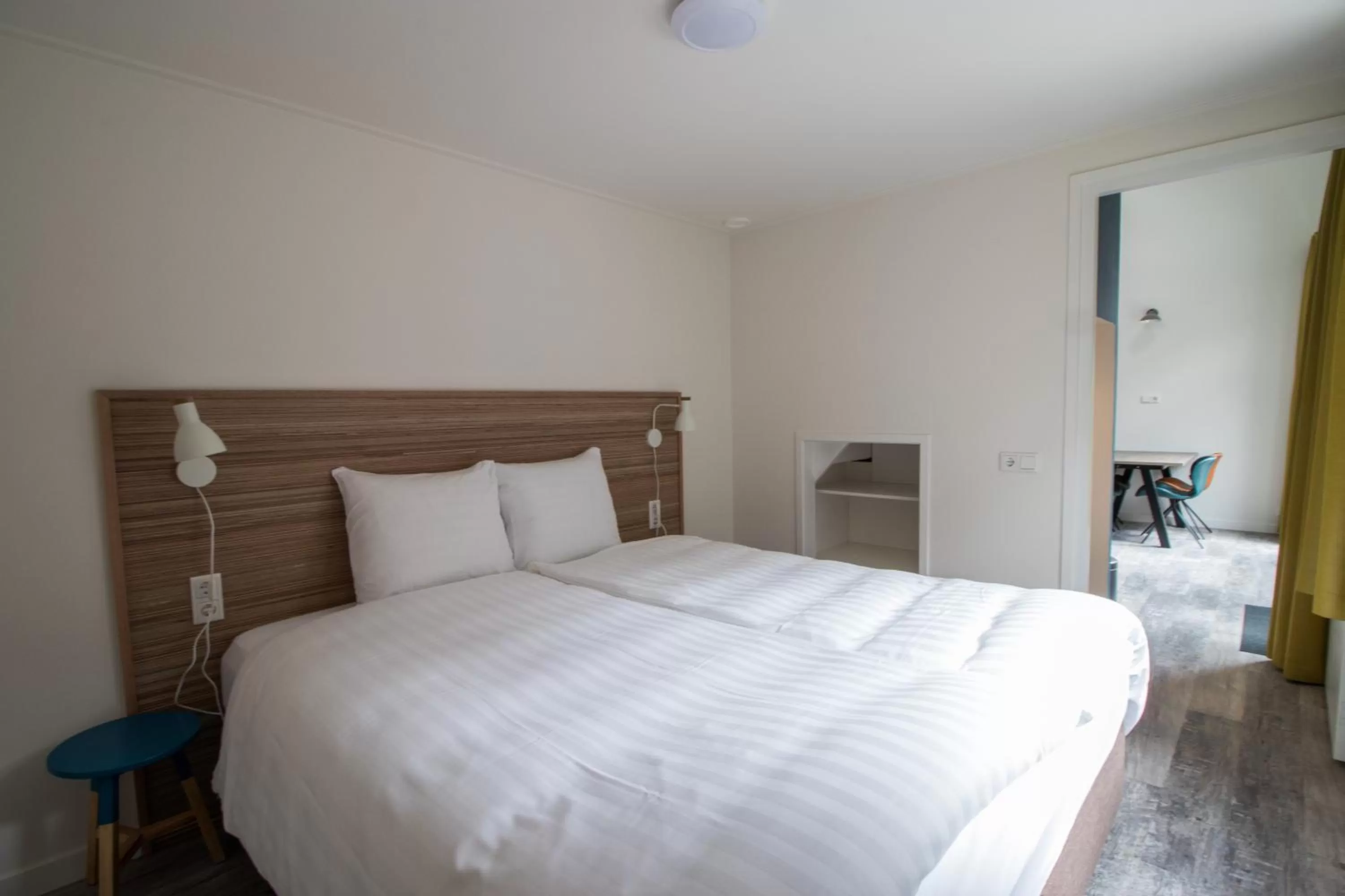 Bed in Hotel Loskade 45