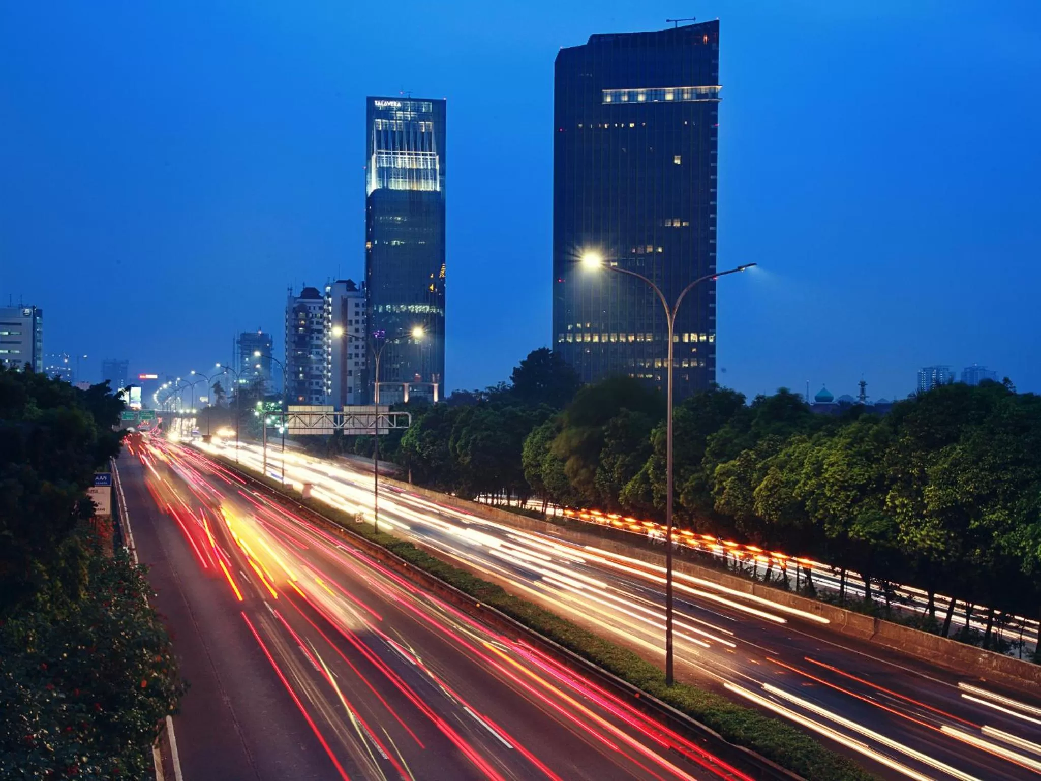 Facade/entrance in Mercure Jakarta Simatupang