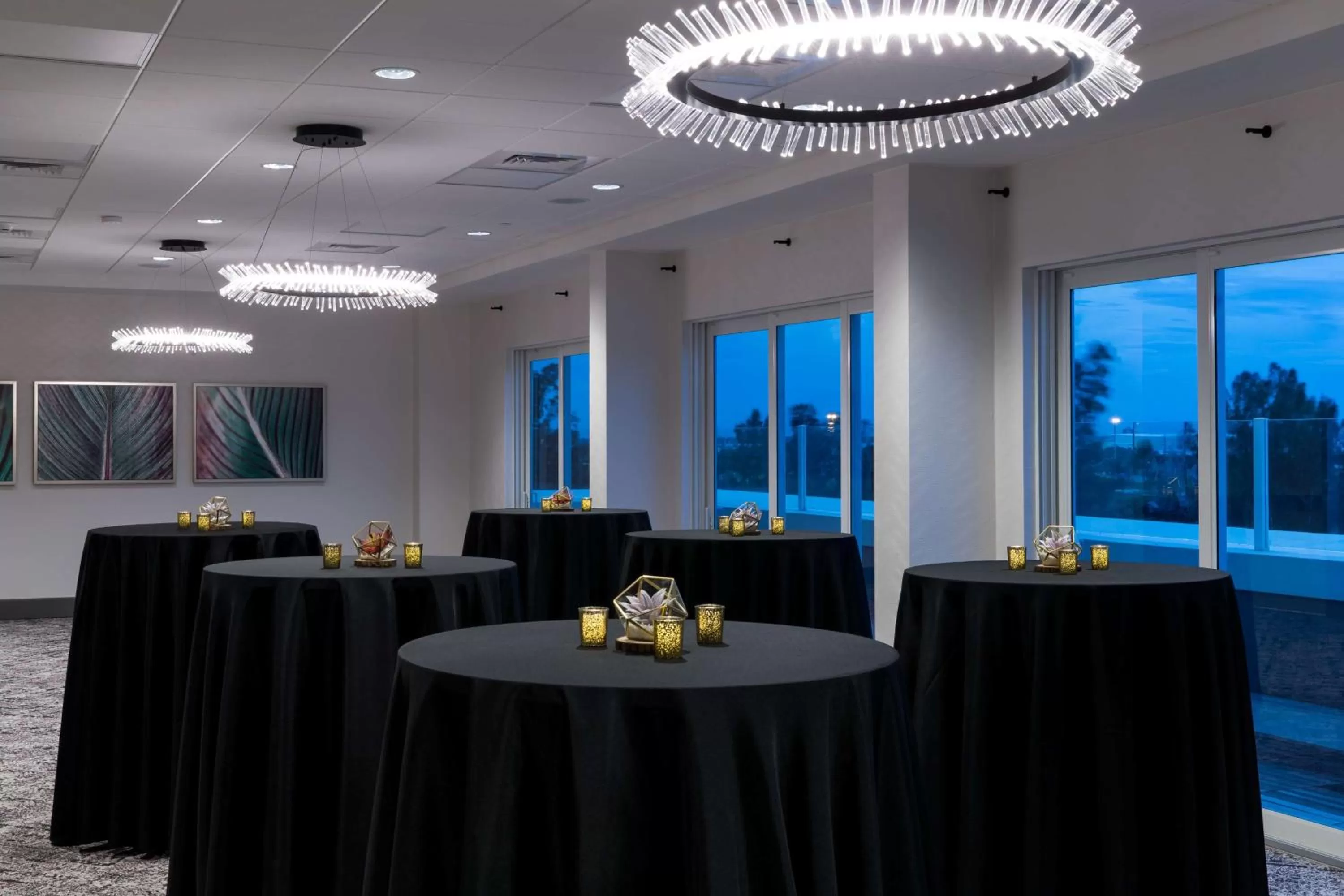 Meeting/conference room in Hampton Inn & Suites Cape Canaveral Cruise Port, Fl