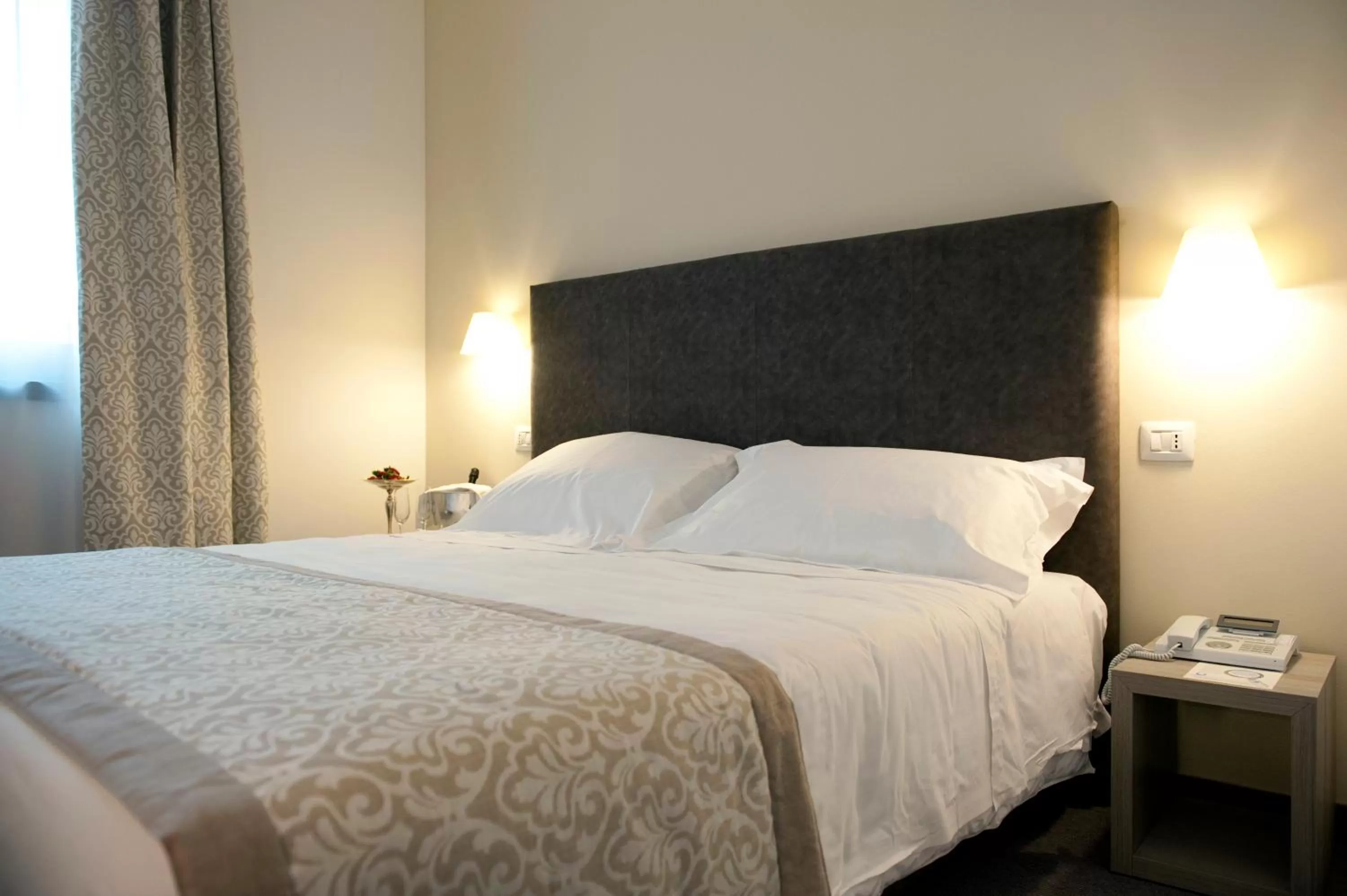 Bed in DB Hotel Verona Airport Congress & Spa