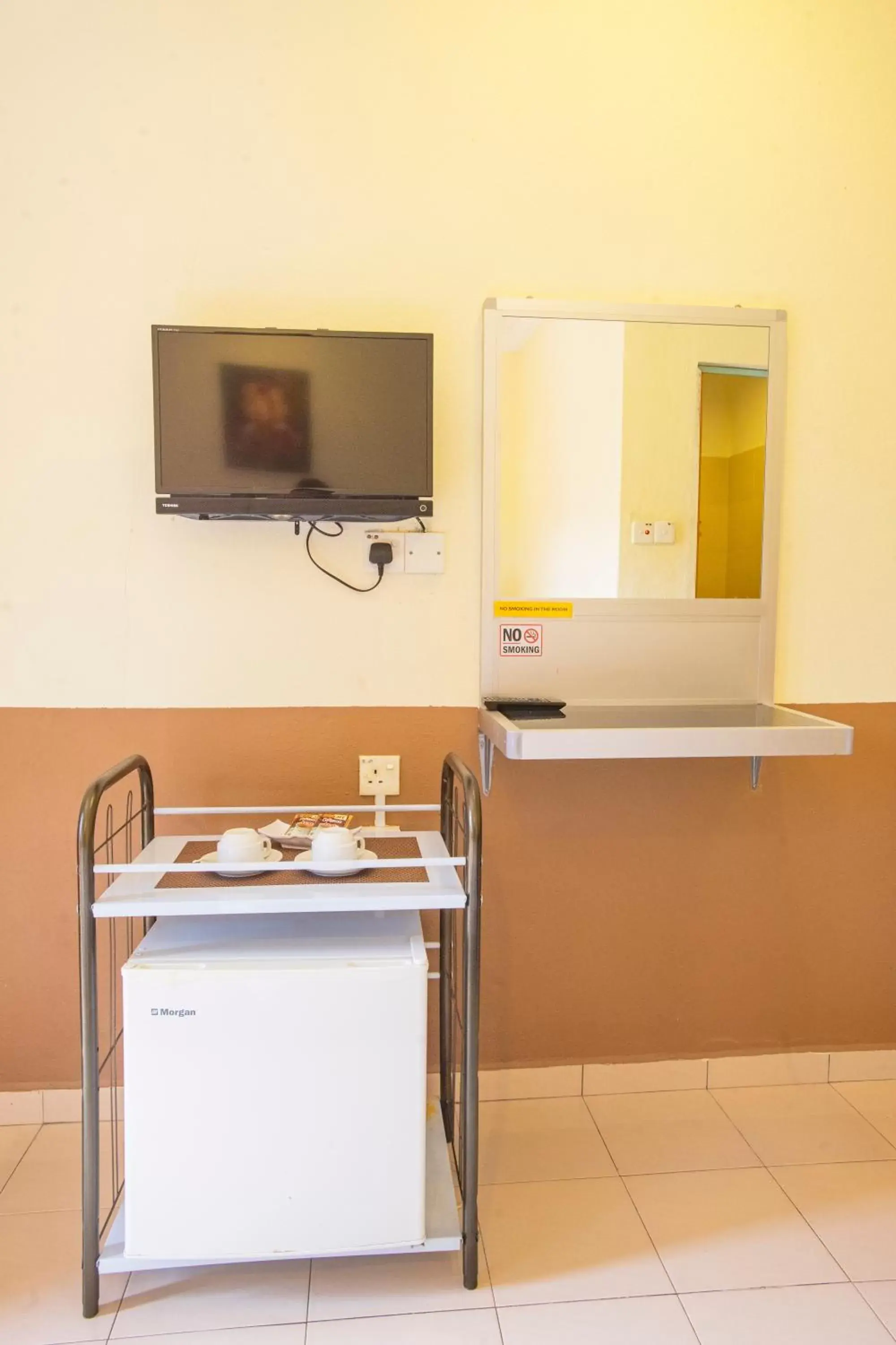 Queen Room with Pool View in NR Langkawi Motel Queen Room with Pool View in NR Langkawi Motel